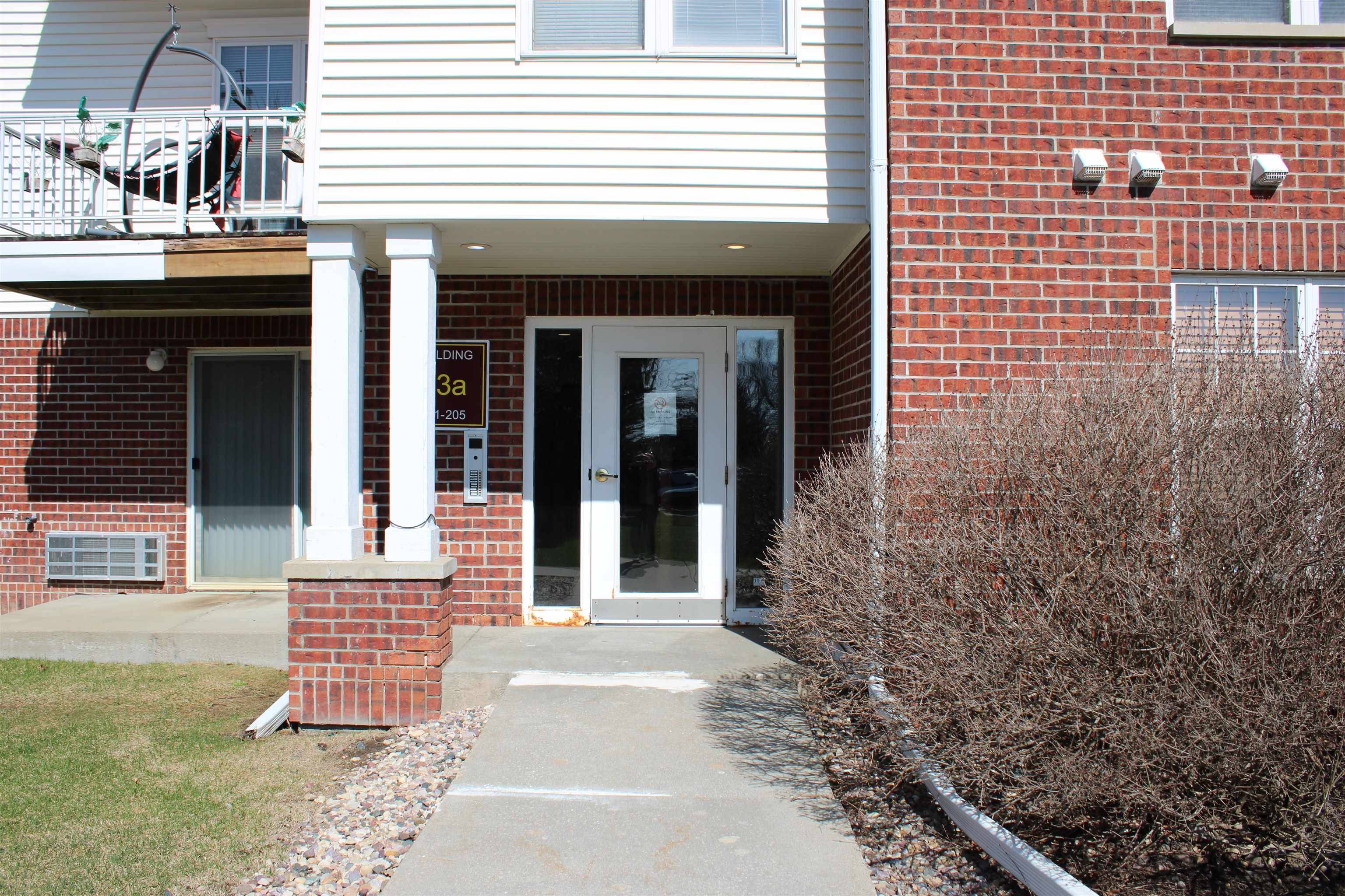 Baraboo, WI 53913,33A Grand Canyon Drive #104
