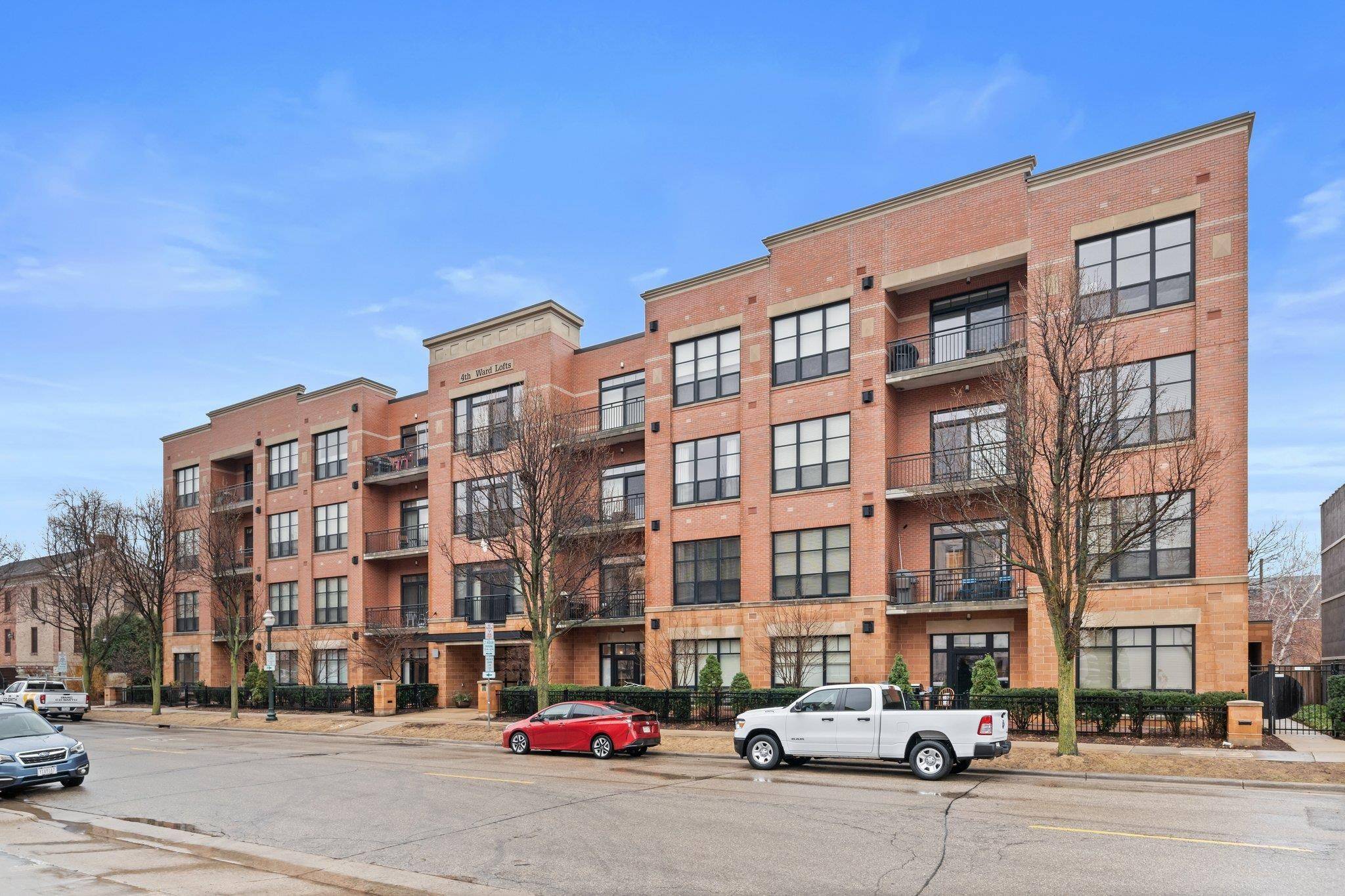Madison, WI 53703,615 W Main Street #208