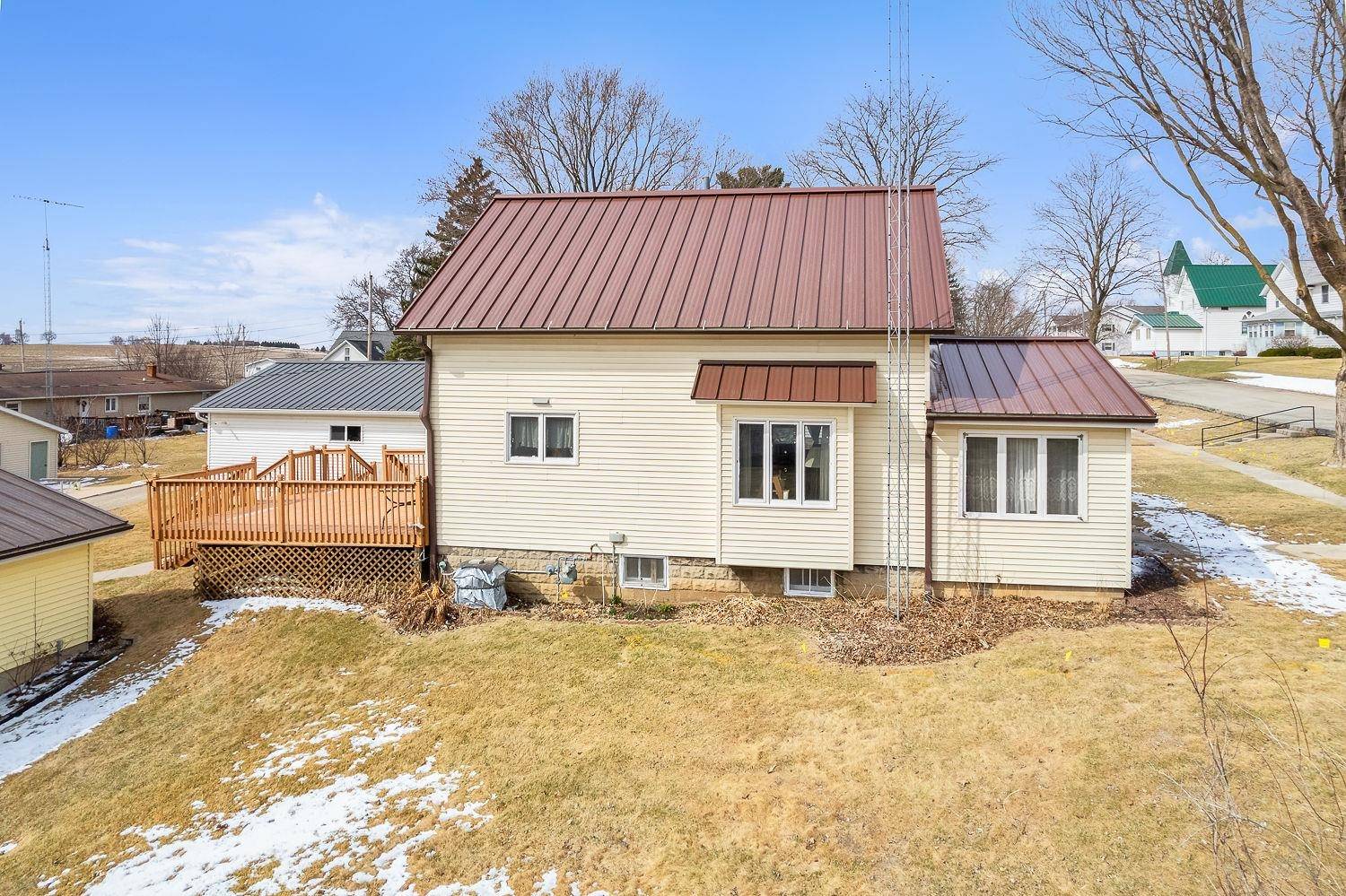 Friesland, WI 53935,112 1st Street