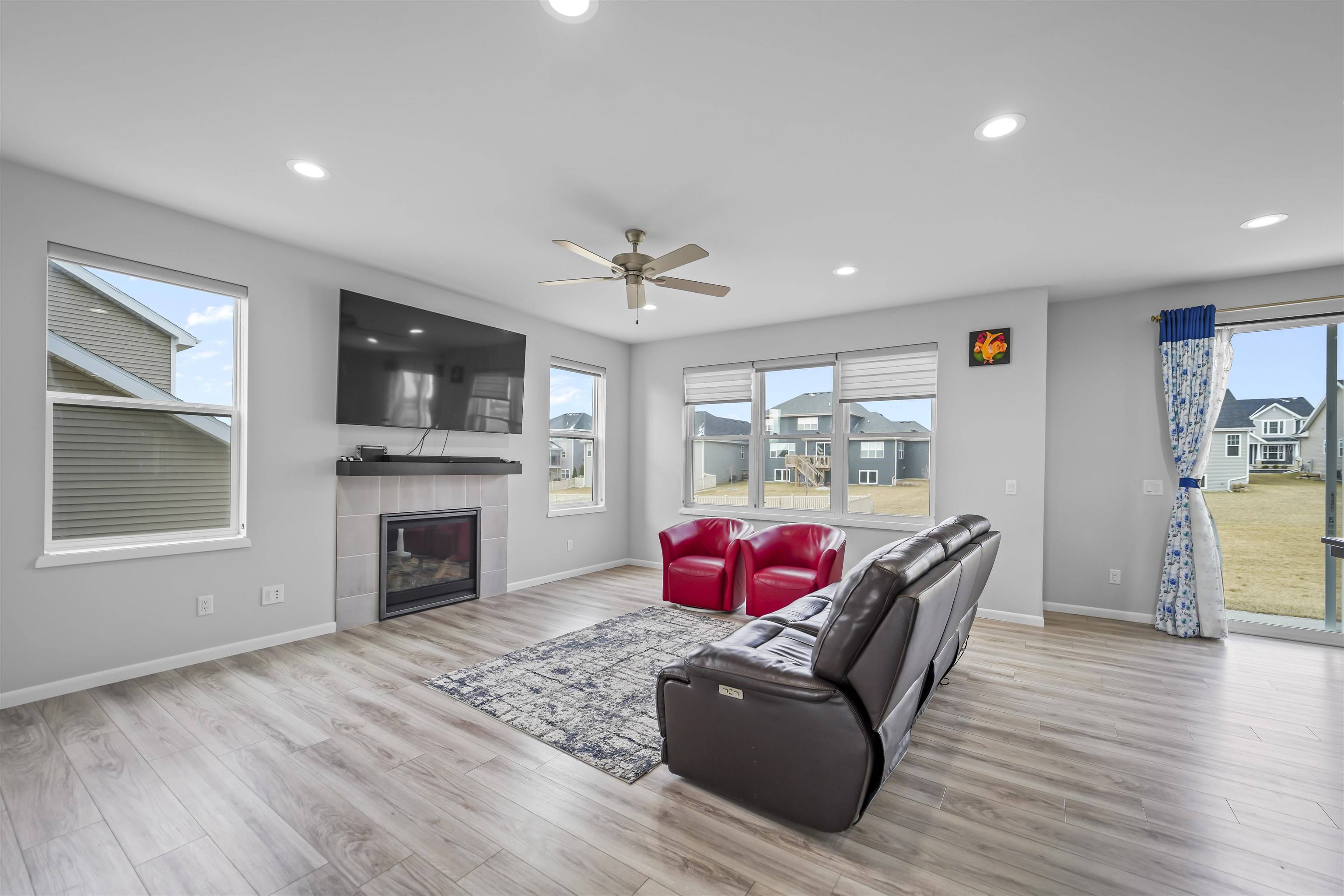 Verona, WI 53593,618 Tawny Elm Parkway