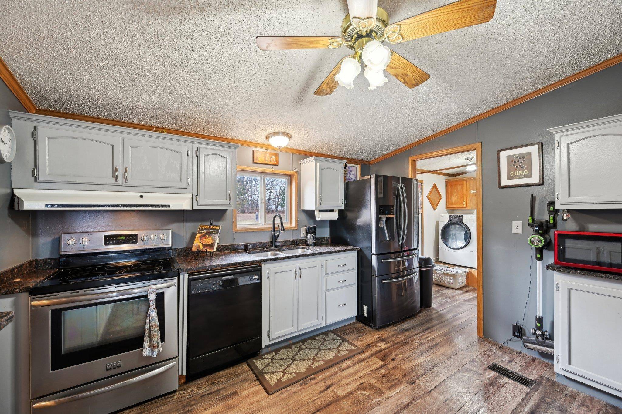 Montello, WI 53949,W5931 8th Lane