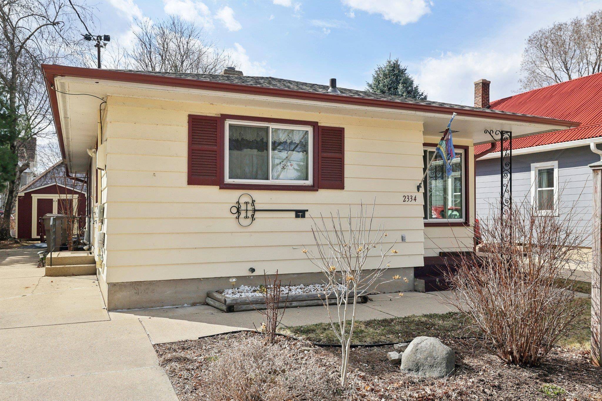 Madison, WI 53704,2334 Superior Street