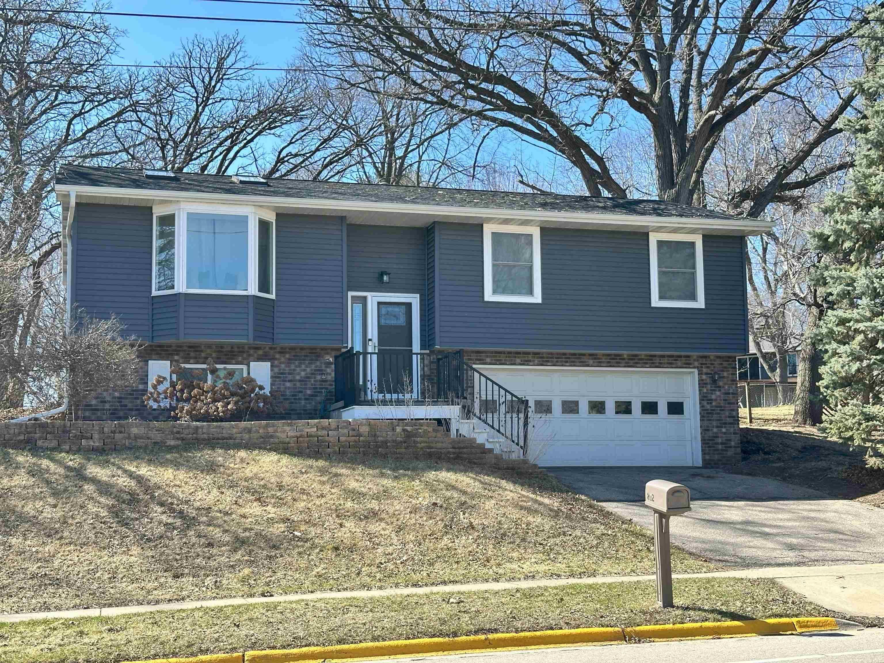 Stoughton, WI 53589,812 Lincoln Avenue
