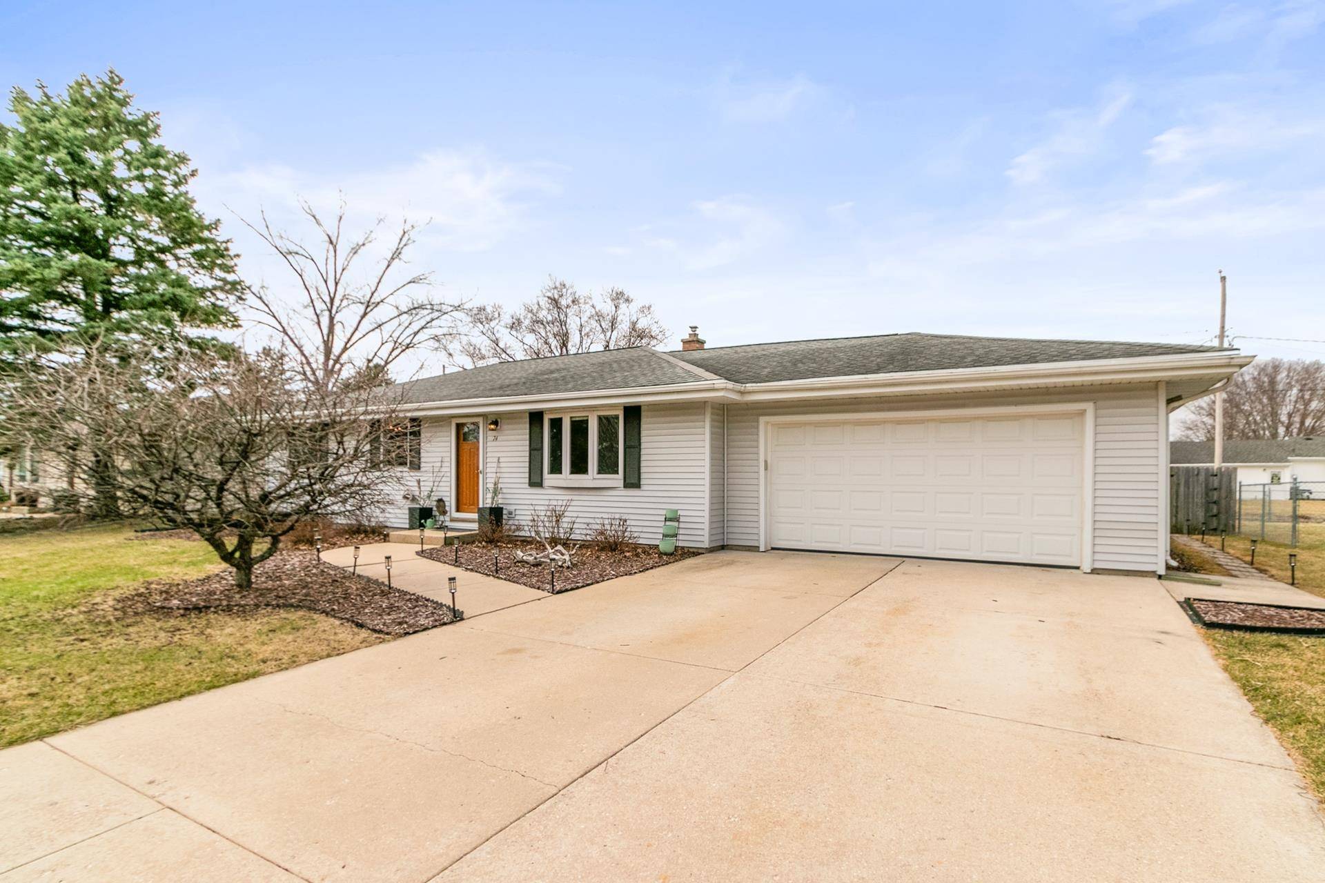 Janesville, WI 53545,74 S Sumac Drive