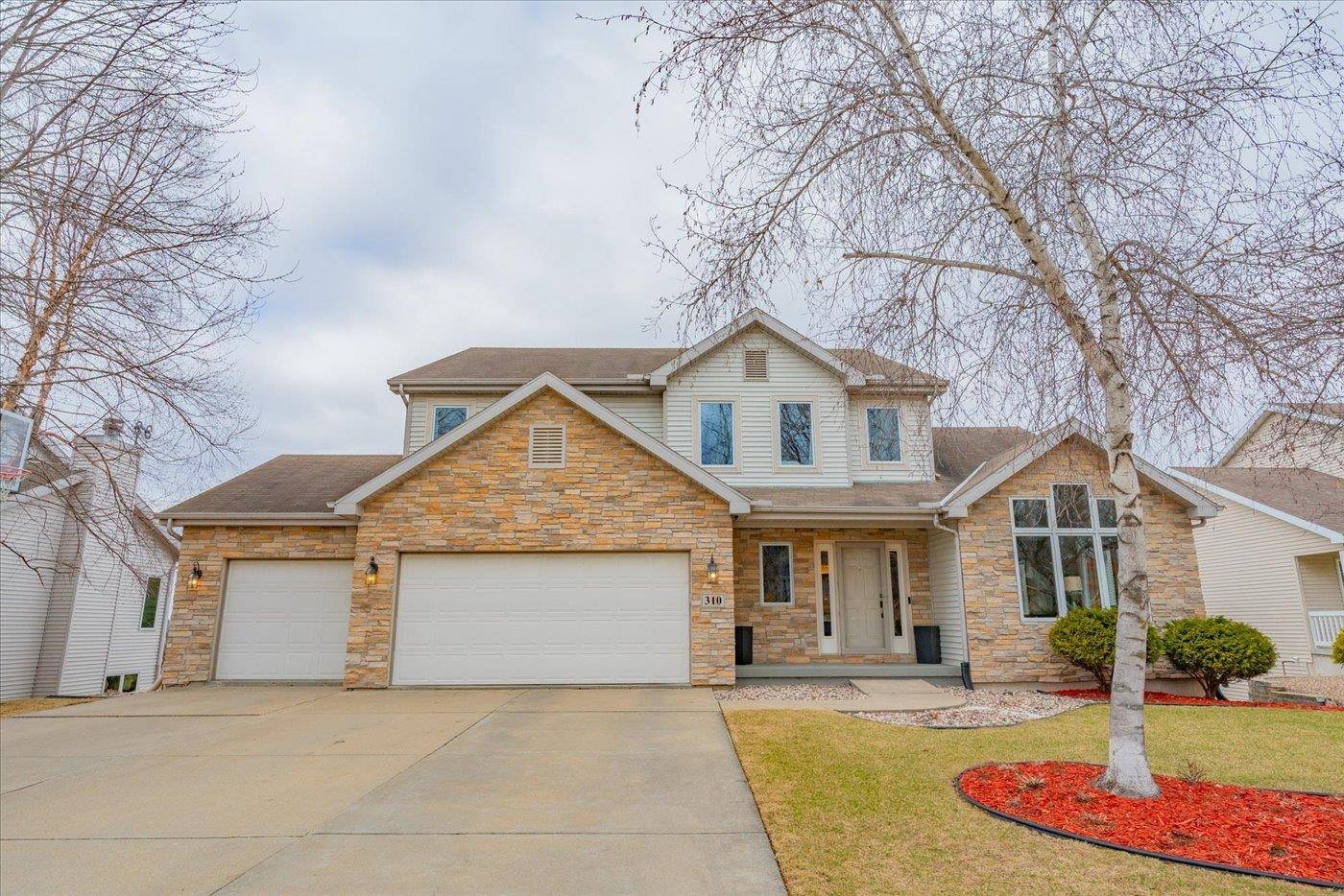 Verona, WI 53593,310 Ridge View Trail