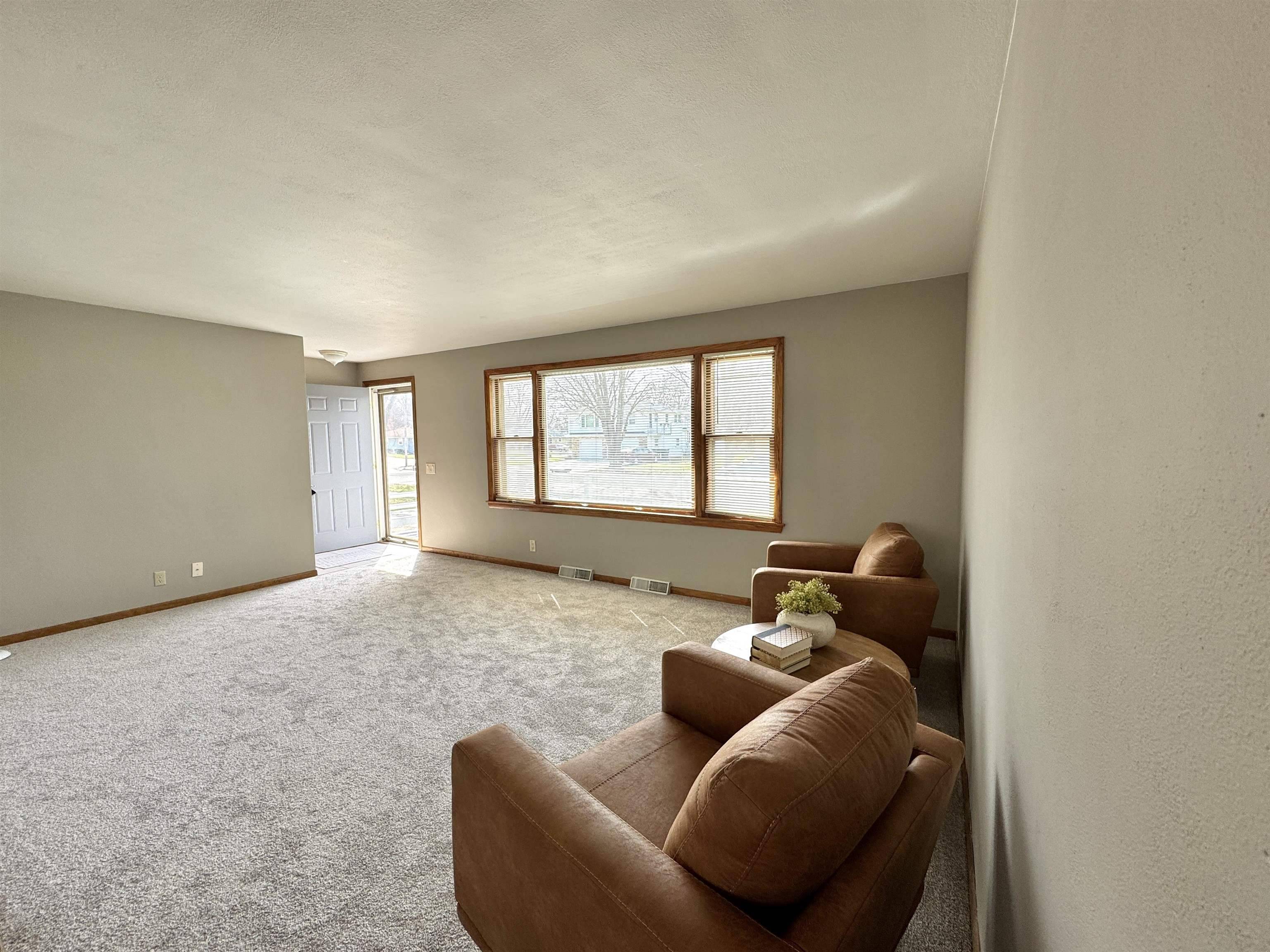 Janesville, WI 53545,2219 Kenwood Avenue