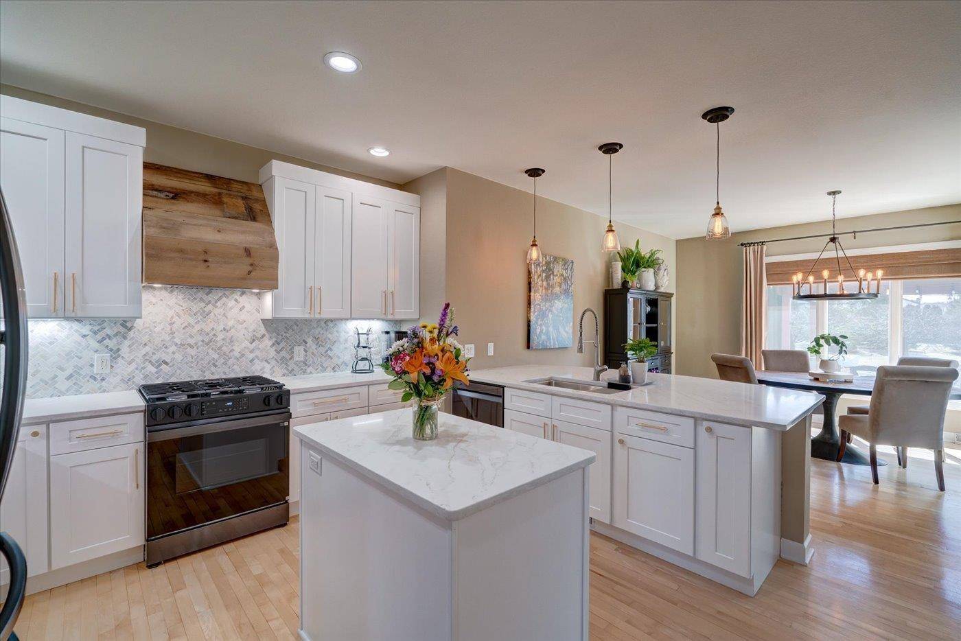 Verona, WI 53593,5 Kingswood Circle