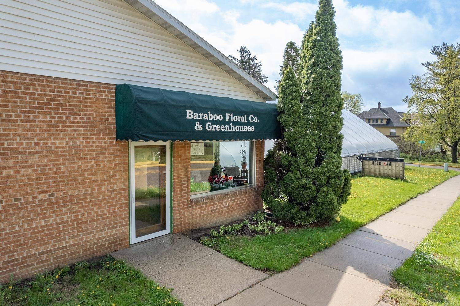 Baraboo, WI 53913,1406 East Street