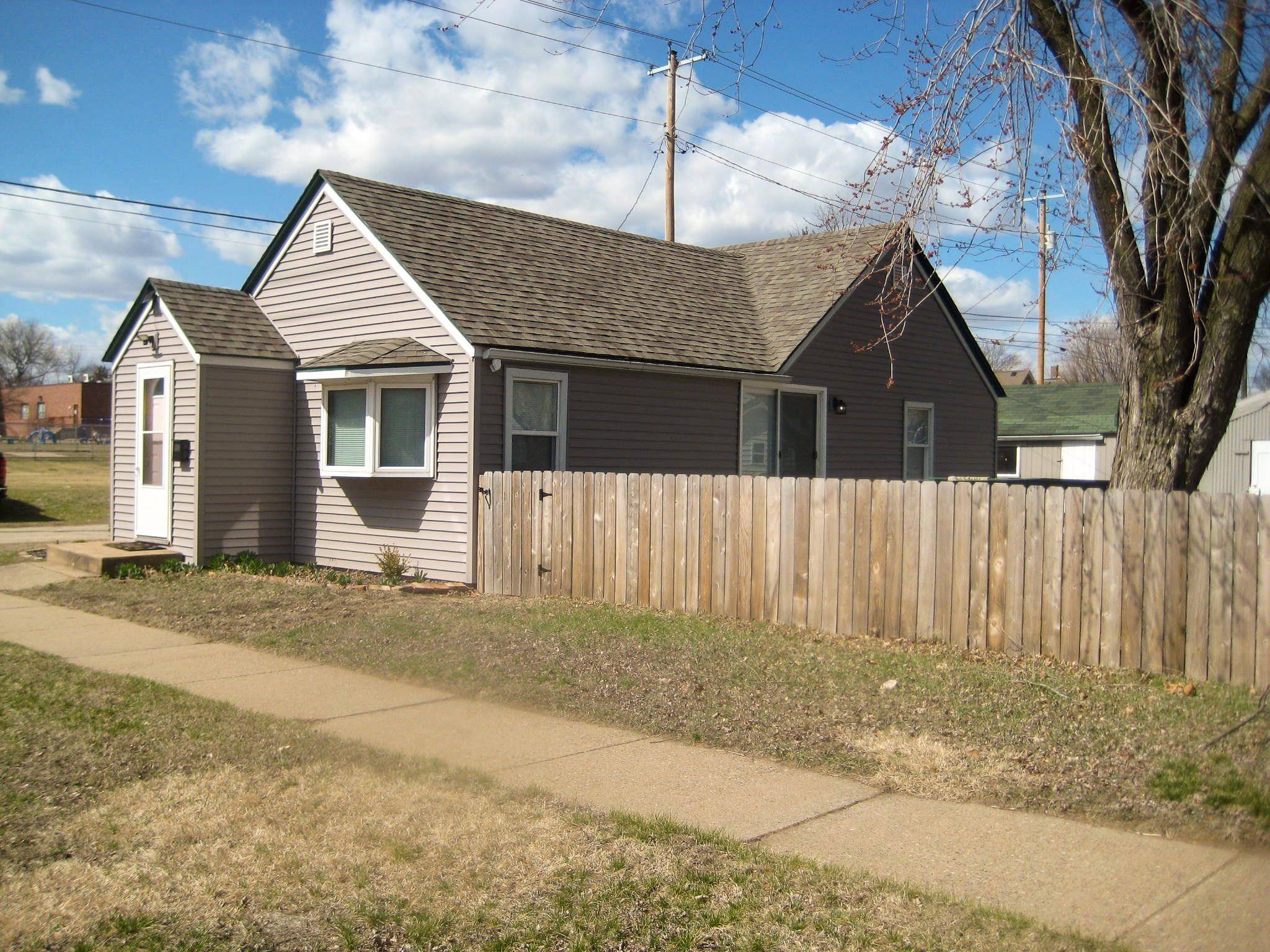 Prairie Du Chien, WI 53821,309 E Webster Street
