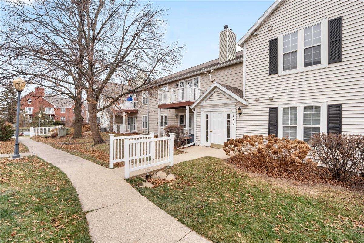 Madison, WI 53719,7205 Flagship Drive #6