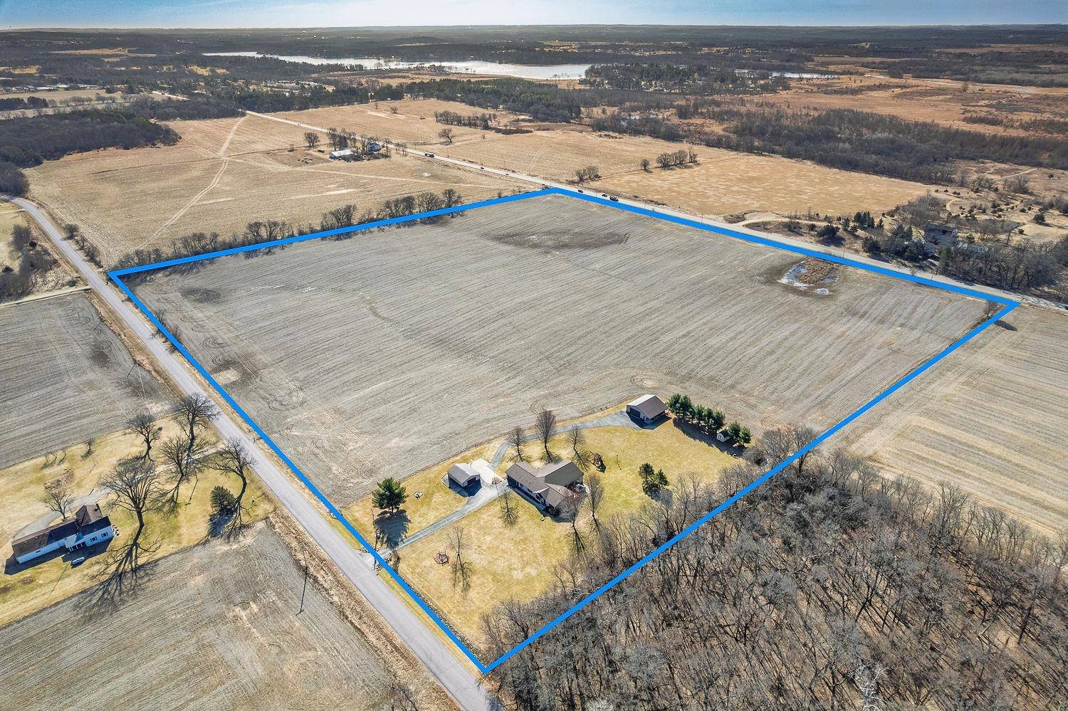 Portage, WI 53901,W7985 Military Road