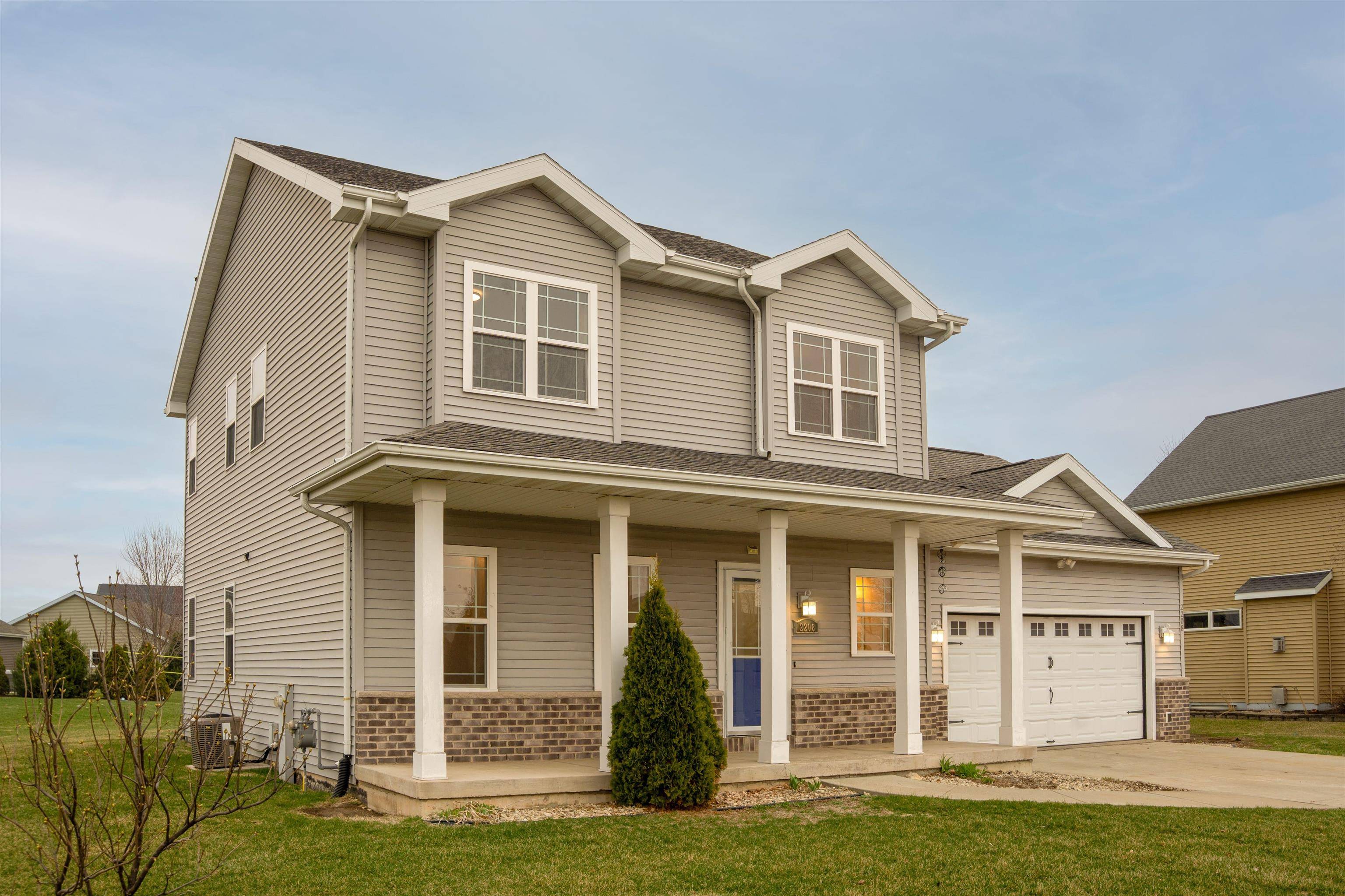 Stoughton, WI 53589,2208 W Milwaukee Street