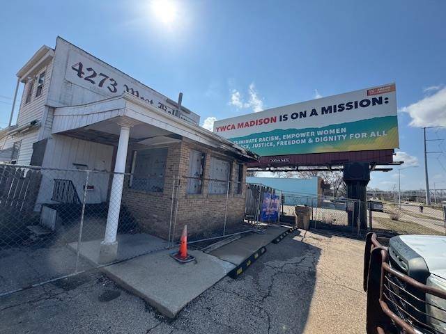 Madison, WI 53711,4273 W Beltline Highway