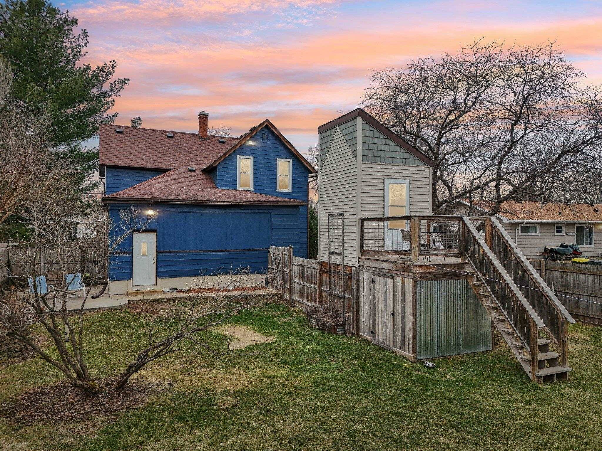 Prairie Du Sac, WI 53578,250 Holly Court