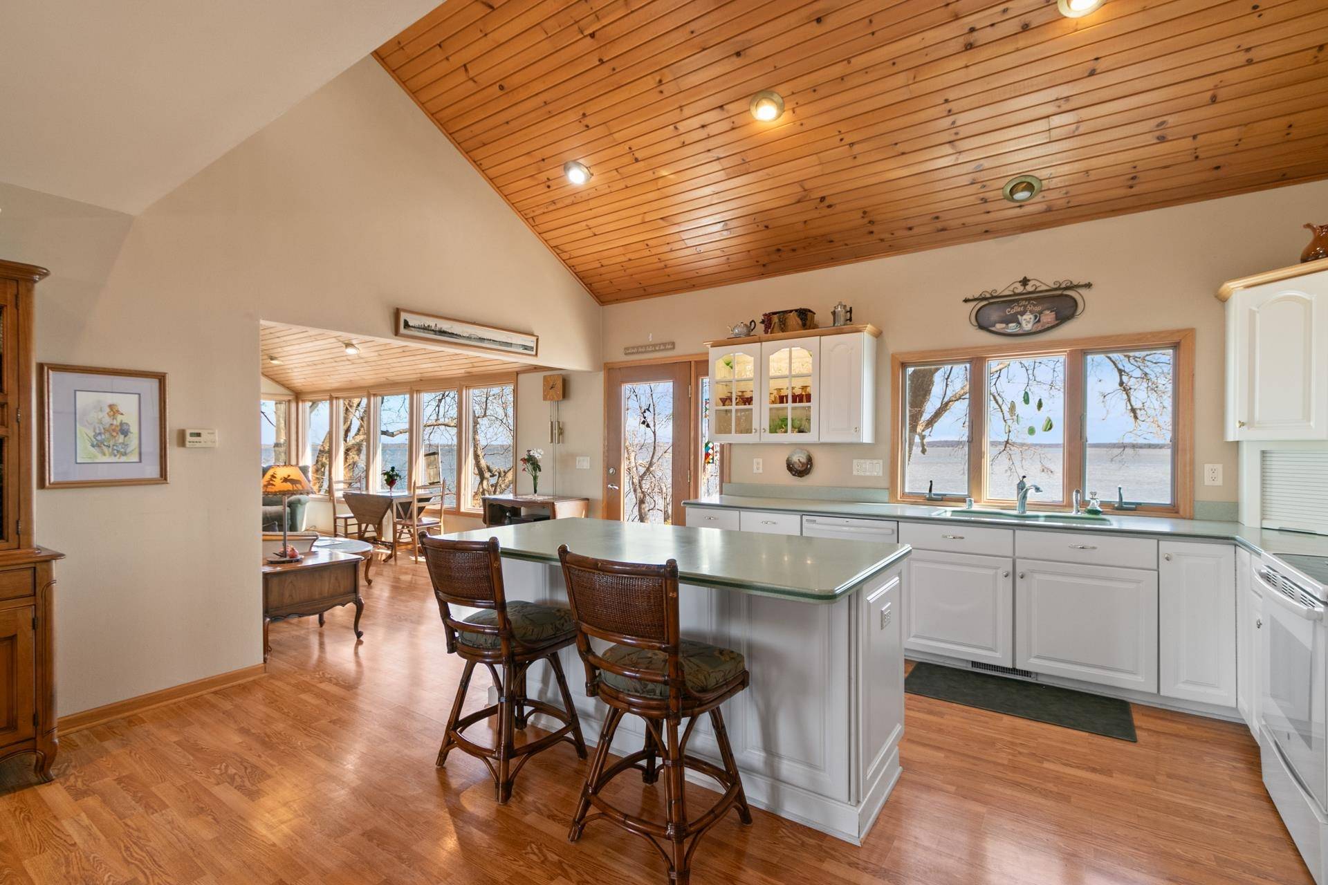 Fort Atkinson, WI 53538,W8647 White Crow Road