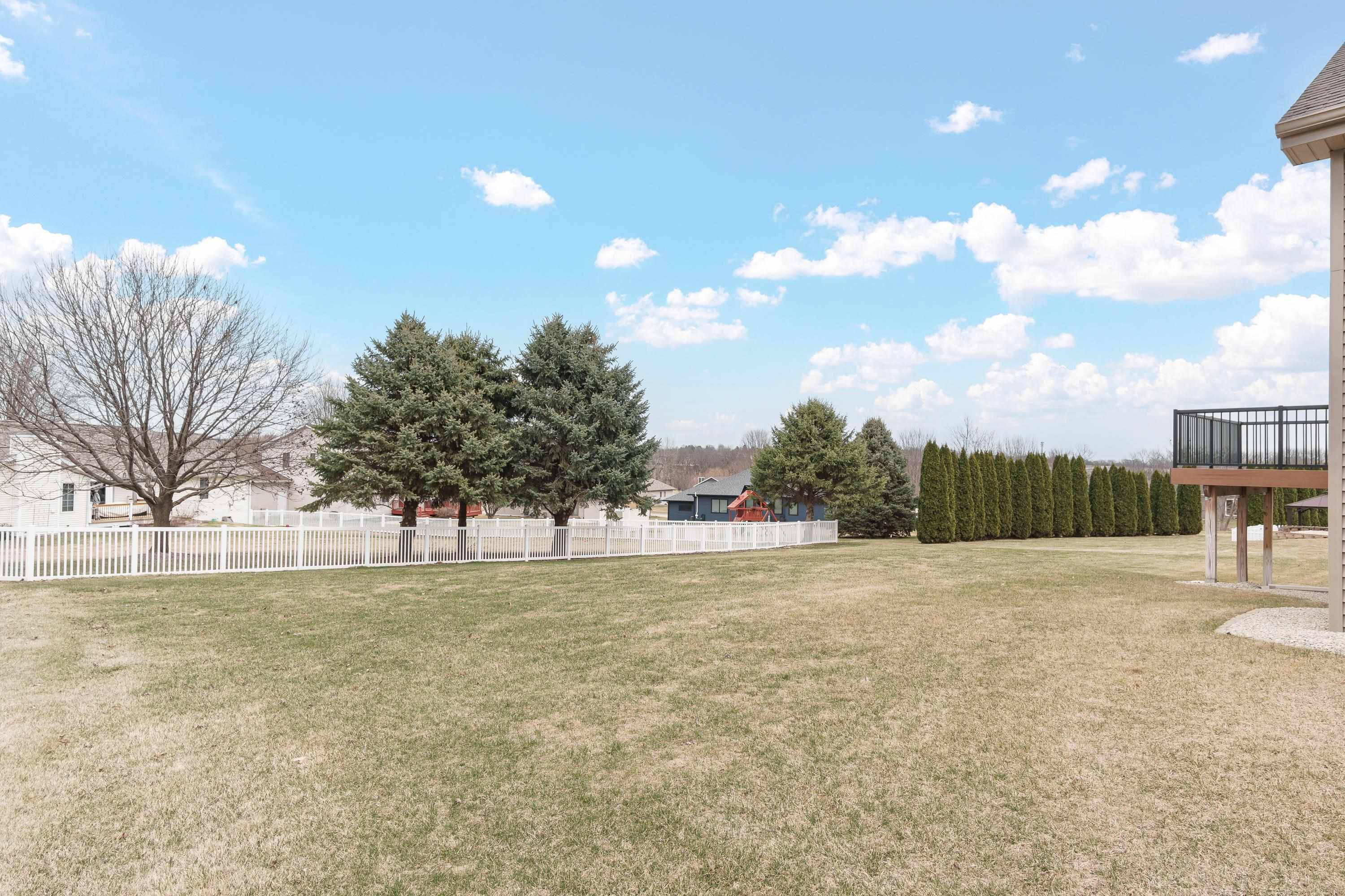 Janesville, WI 53548,3724 Falcon Ridge Drive