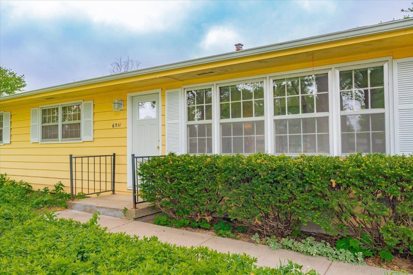 Middleton, WI 53562,6911 Prairie Drive