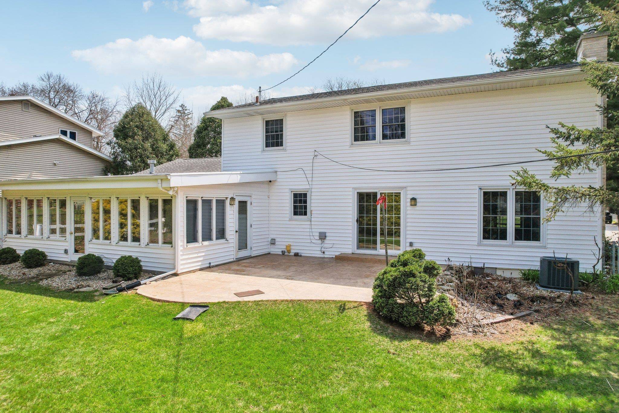 Madison, WI 53711,6206 Davenport Drive