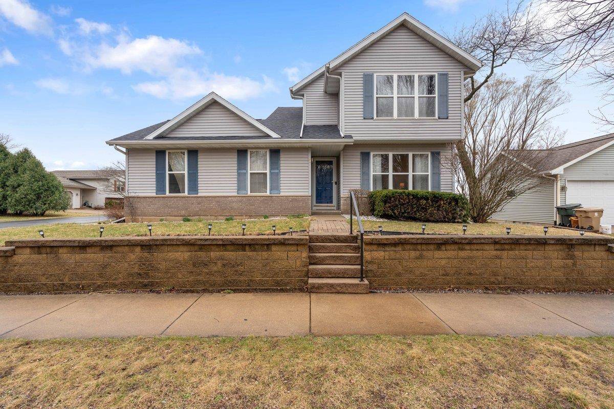 Madison, WI 53719,1 Wopat Lane