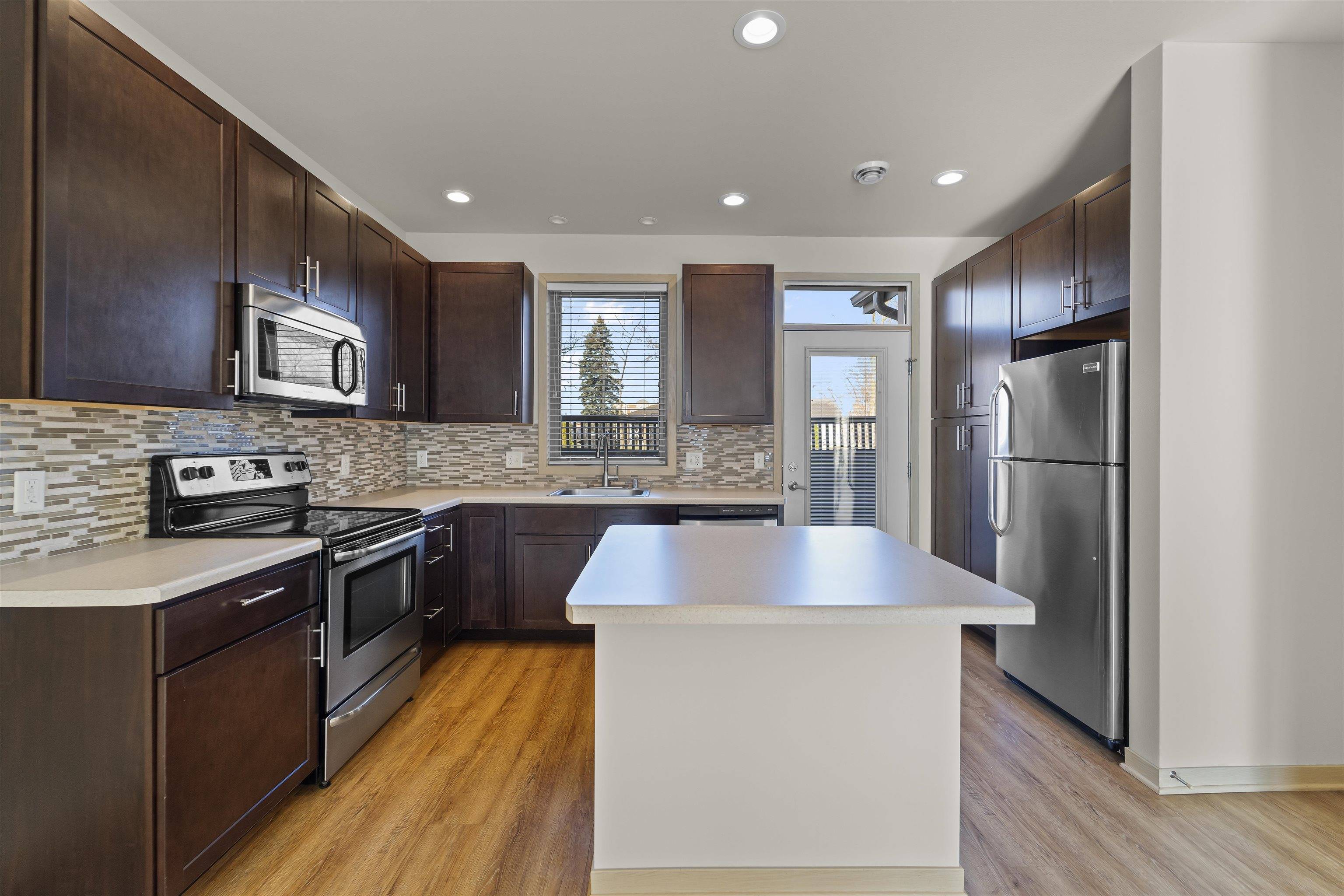 Fitchburg, WI 53711,2813 No Oaks Ridge