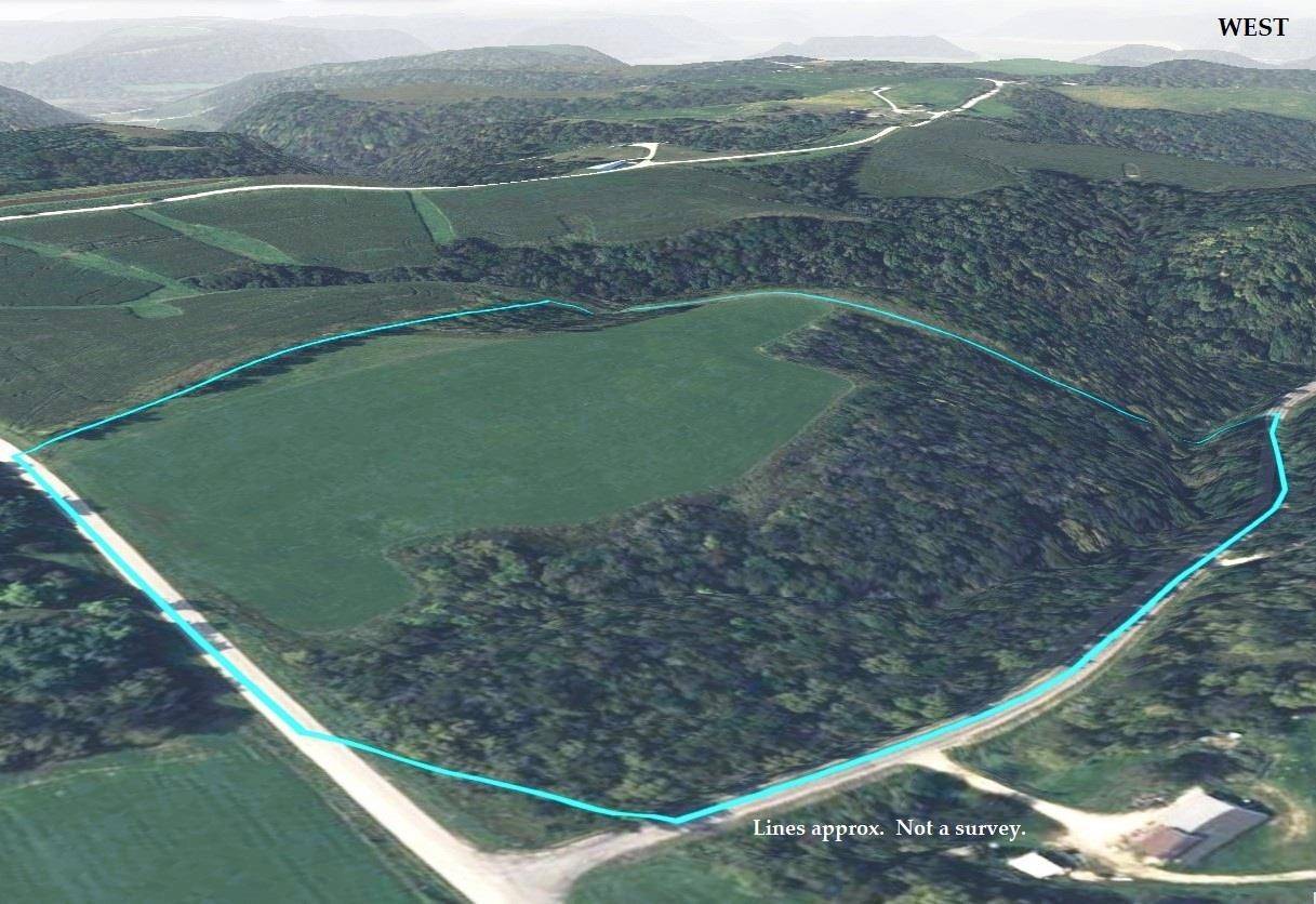 Gays Mills, WI 54631,27.55 ACRES County Road W