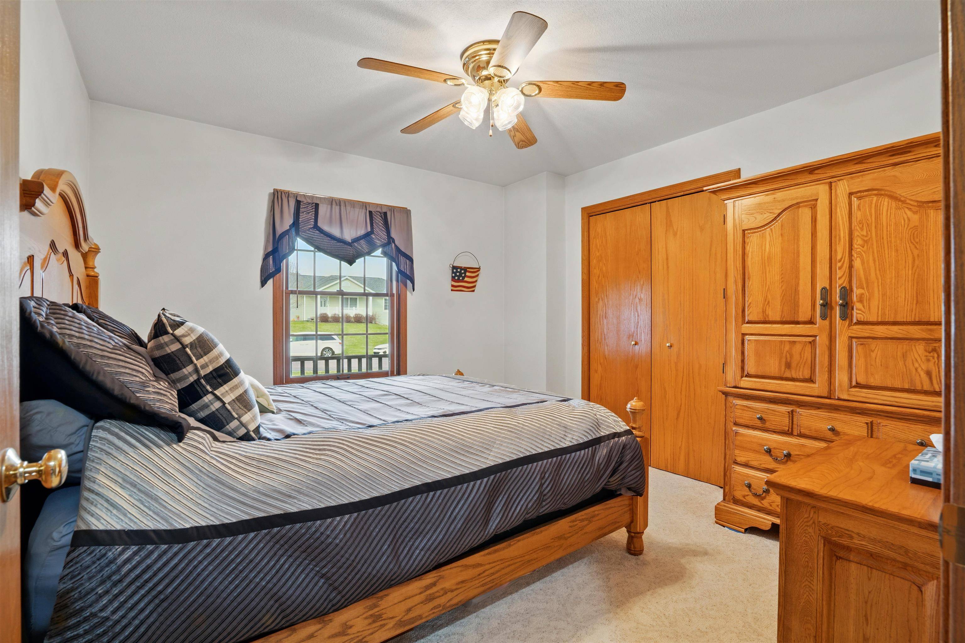 Benton, WI 53803,226 Creek Drive