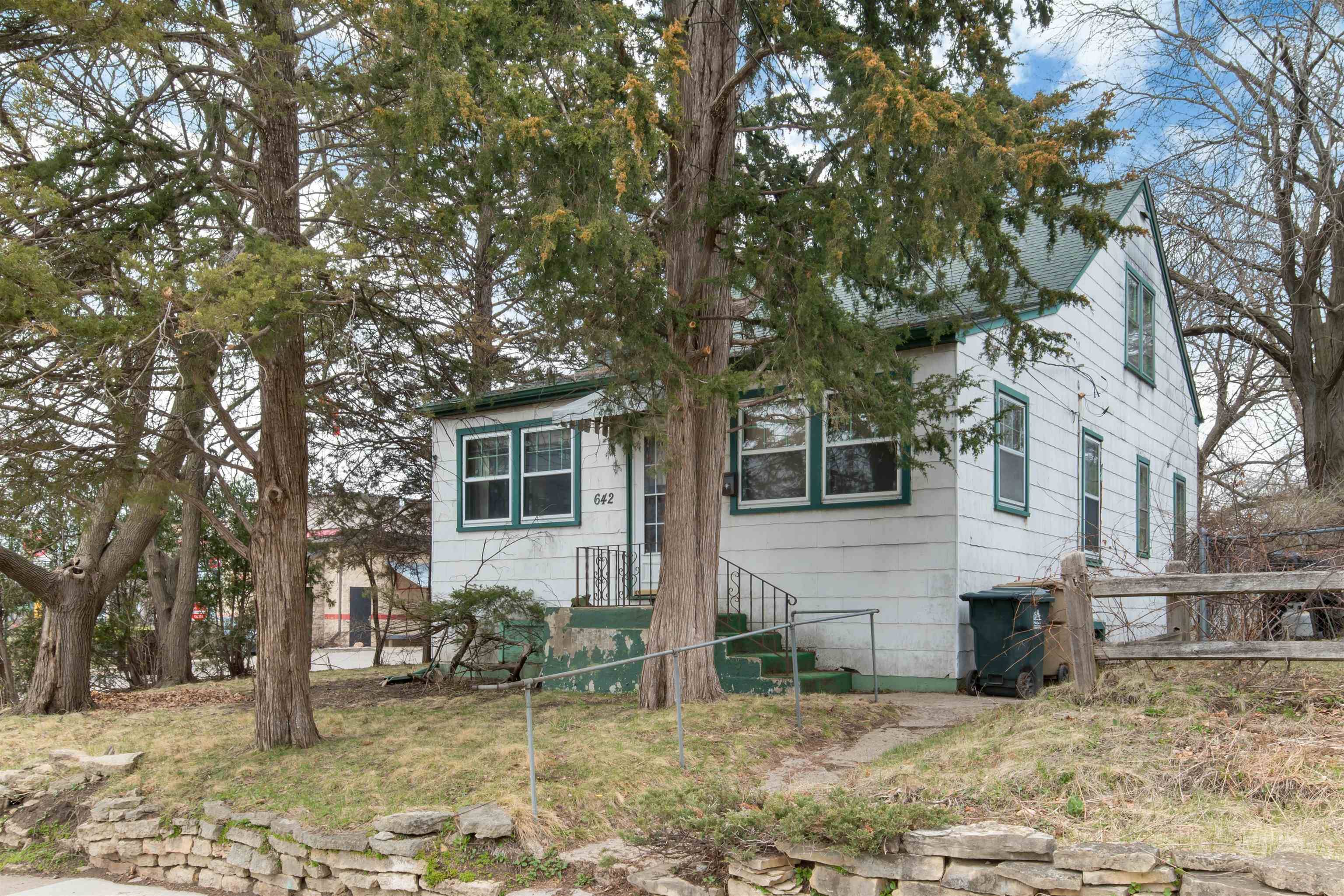 Madison, WI 53715,642 Cedar Street