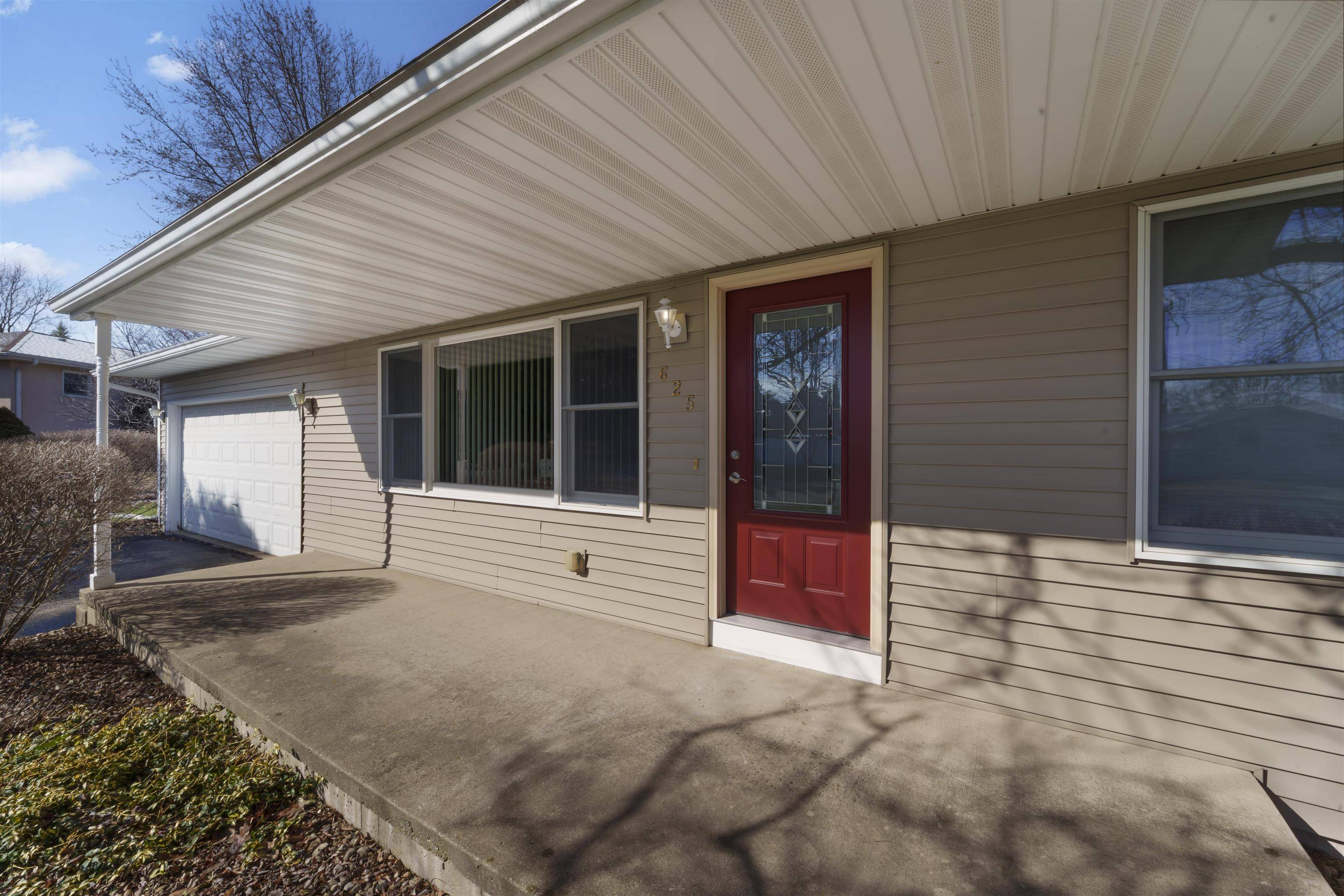 Oregon, WI 53575,625 Scott Street