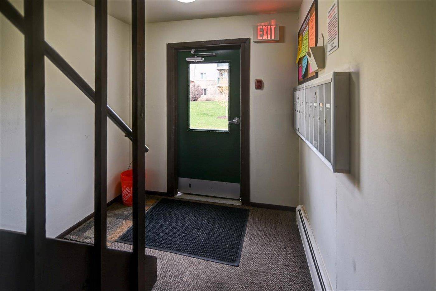 Madison, WI 53704,2422 Independence Lane #206