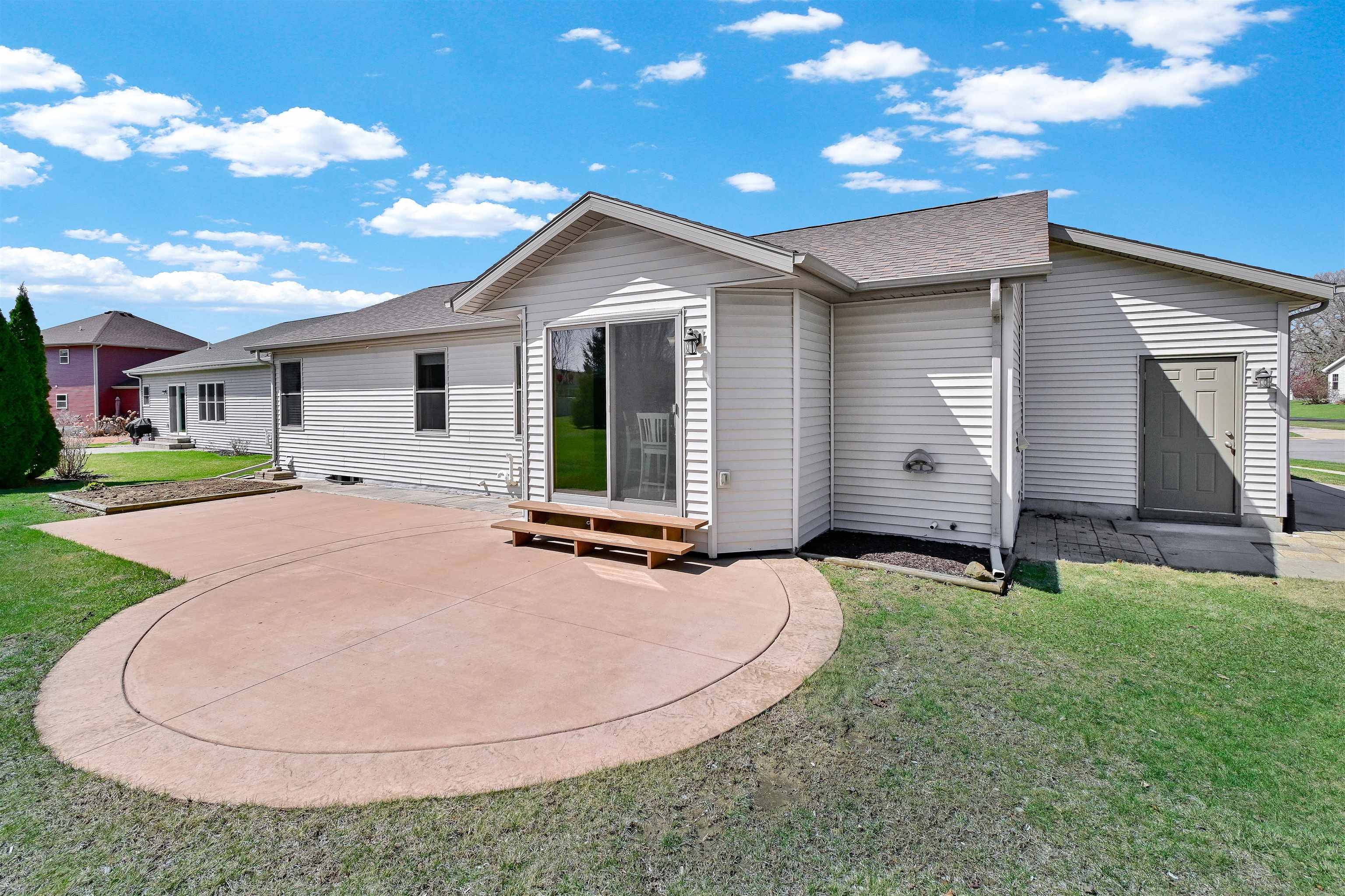 Lake Mills, WI 53551,262 Brewster Drive