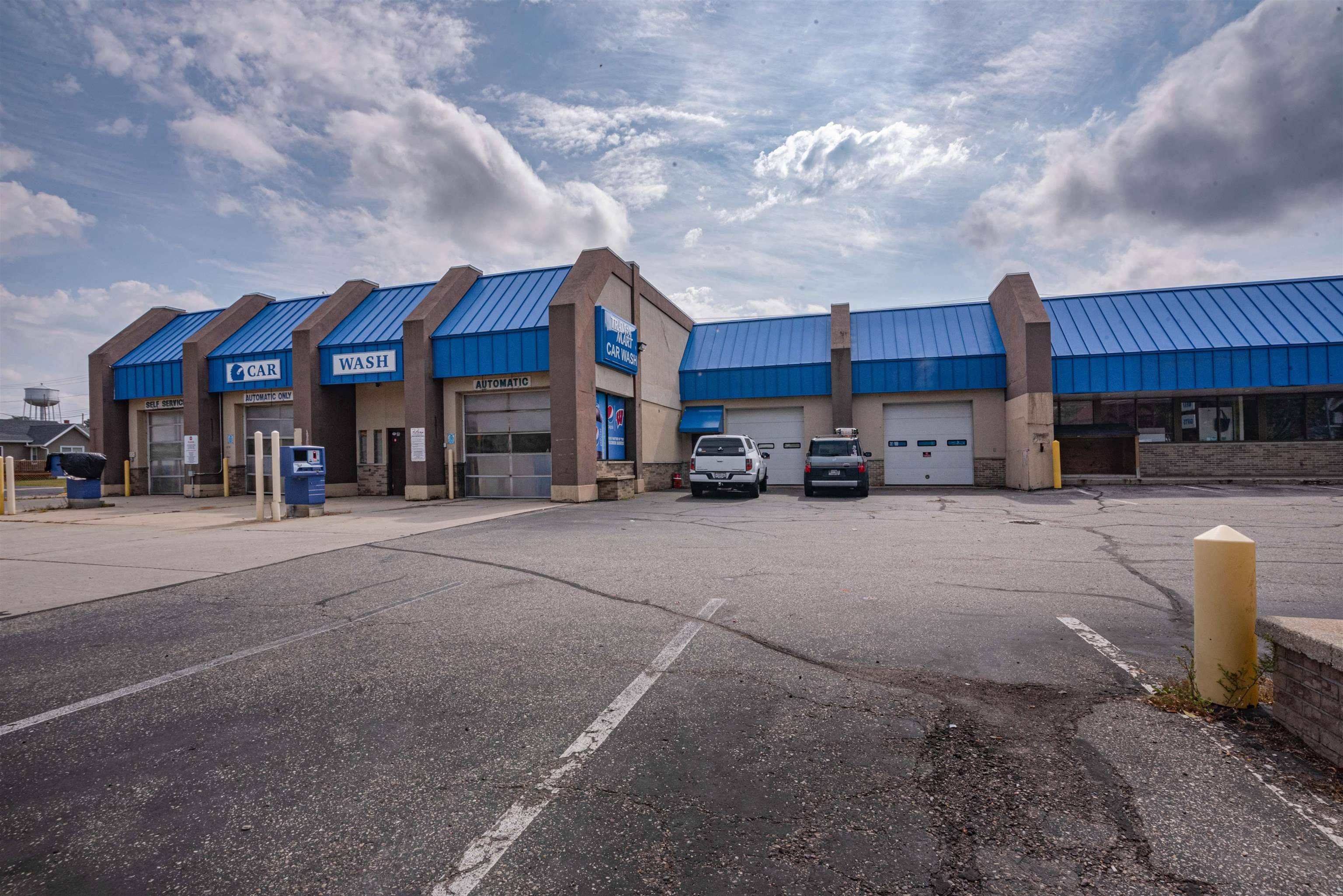 Wisconsin Dells, WI 53965,802 Broadway