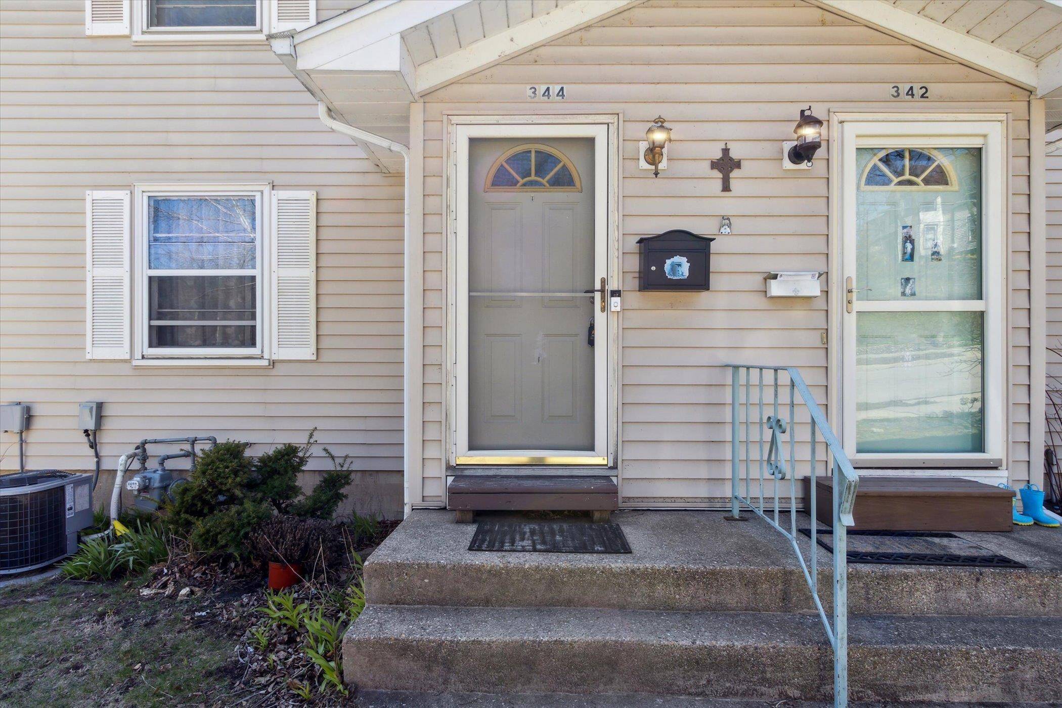Janesville, WI 53545,344 S Parker Drive