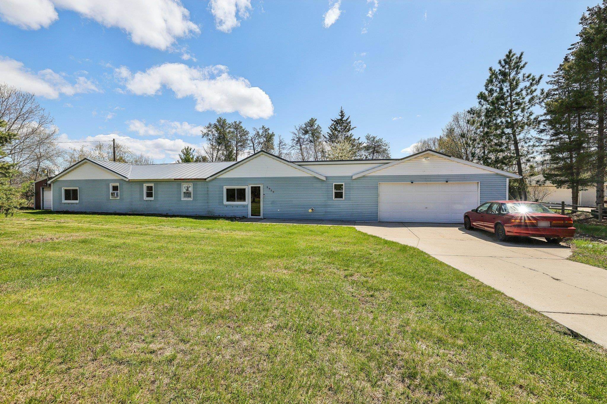 New Lisbon, WI 53950,W5929 Quail Drive