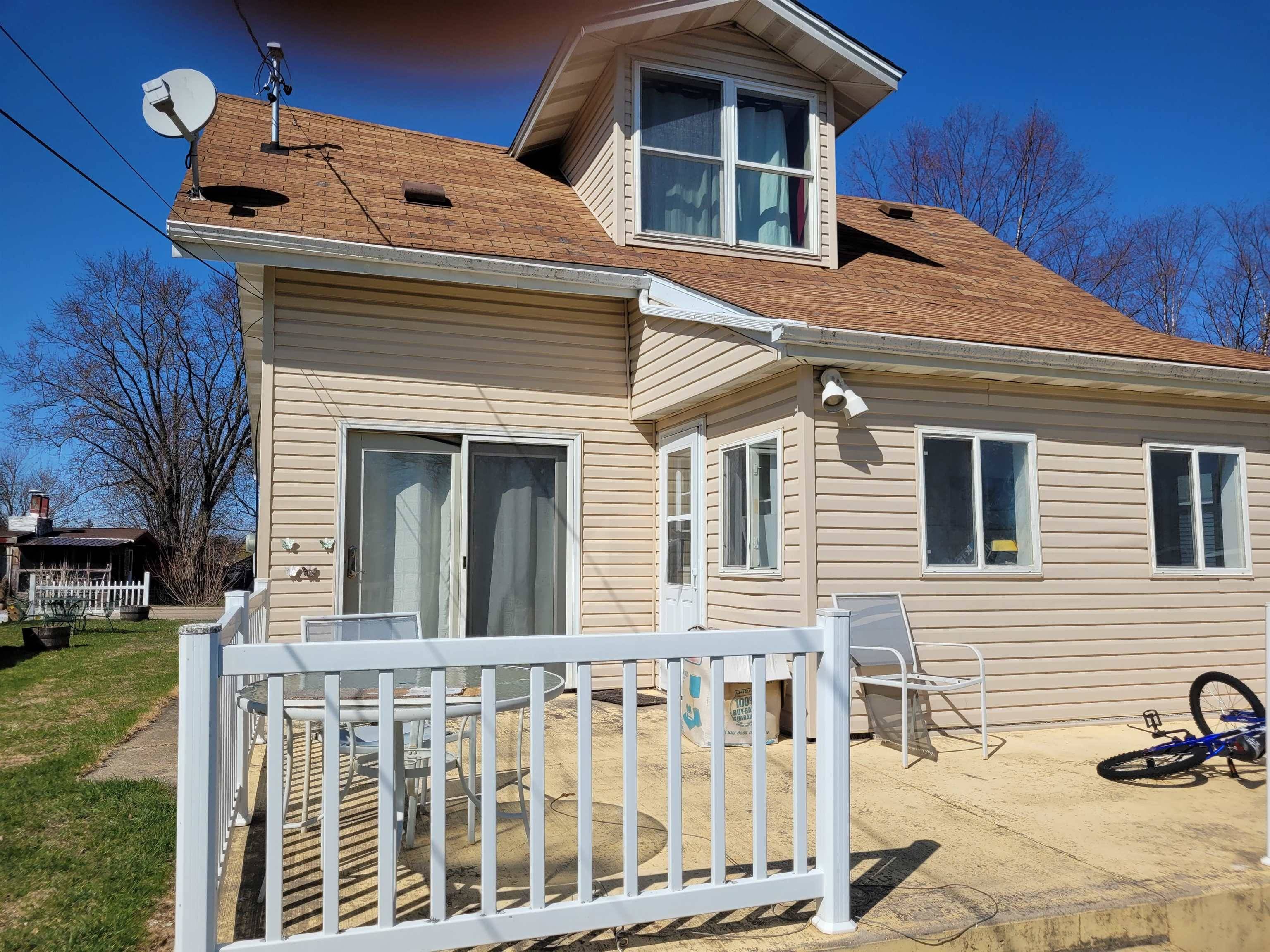 Dodgeville, WI 53533,219 E Merrimac Street