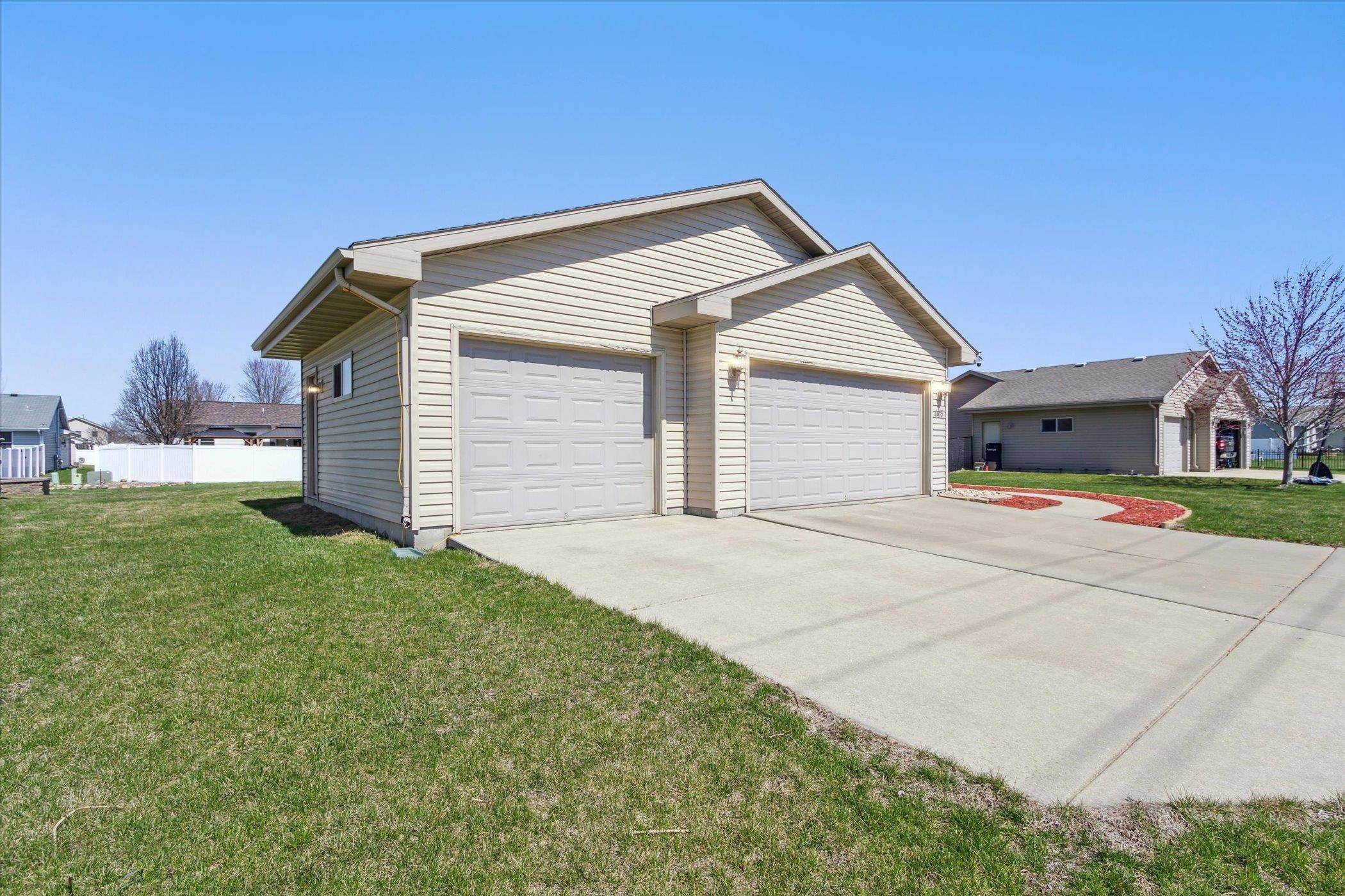 Janesville, WI 53546,4415 E Rotamer Road