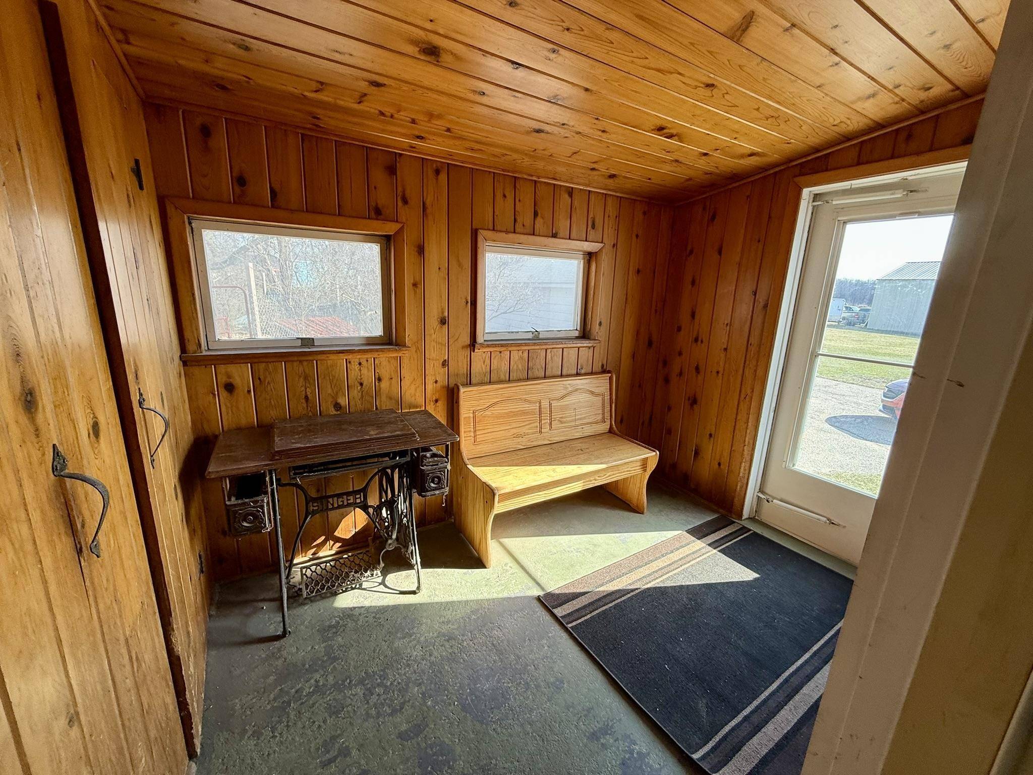 Tomah, WI 54660,910 Townline Road