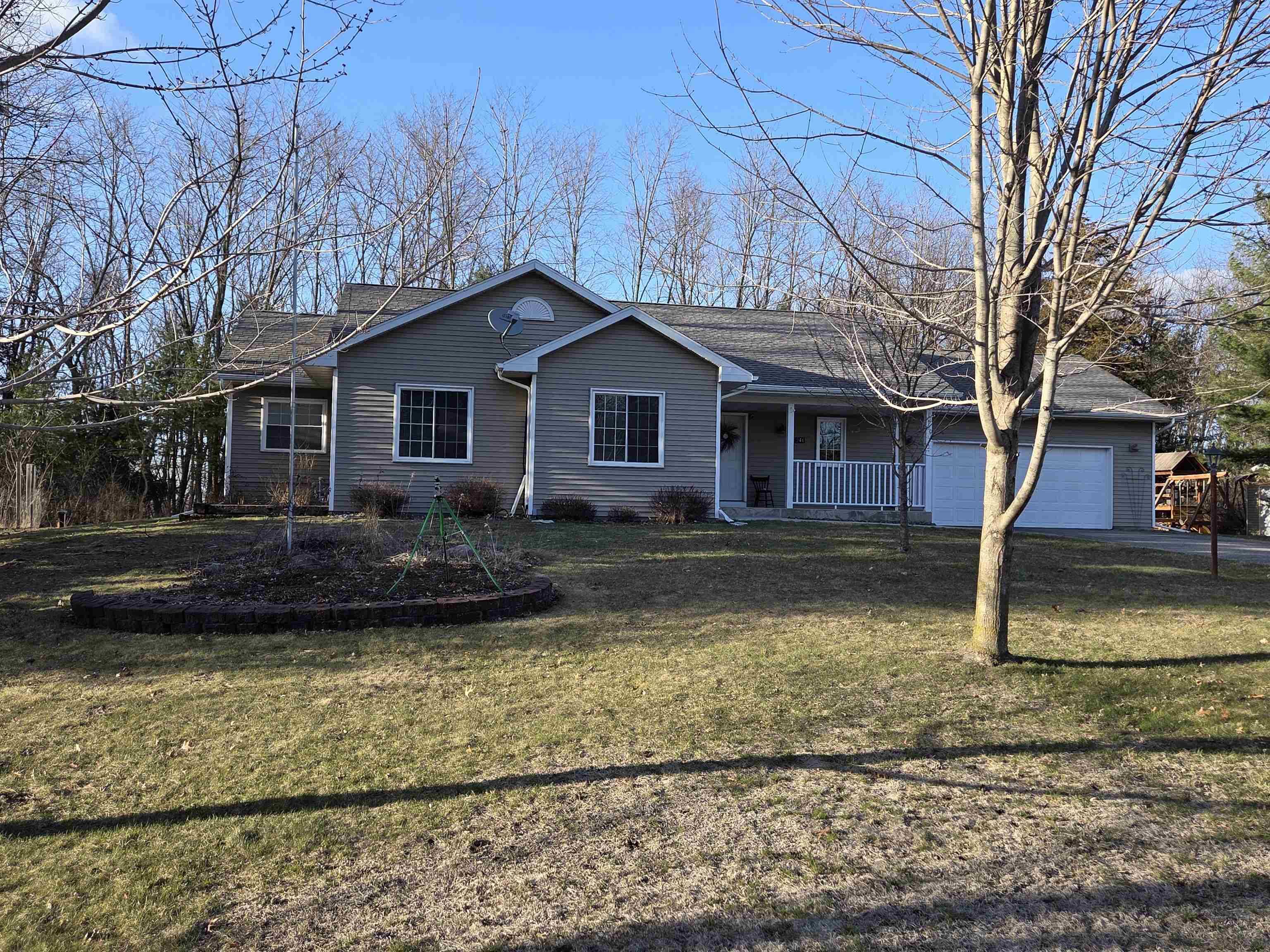 Westfield, WI 53964,246 Golliher Court