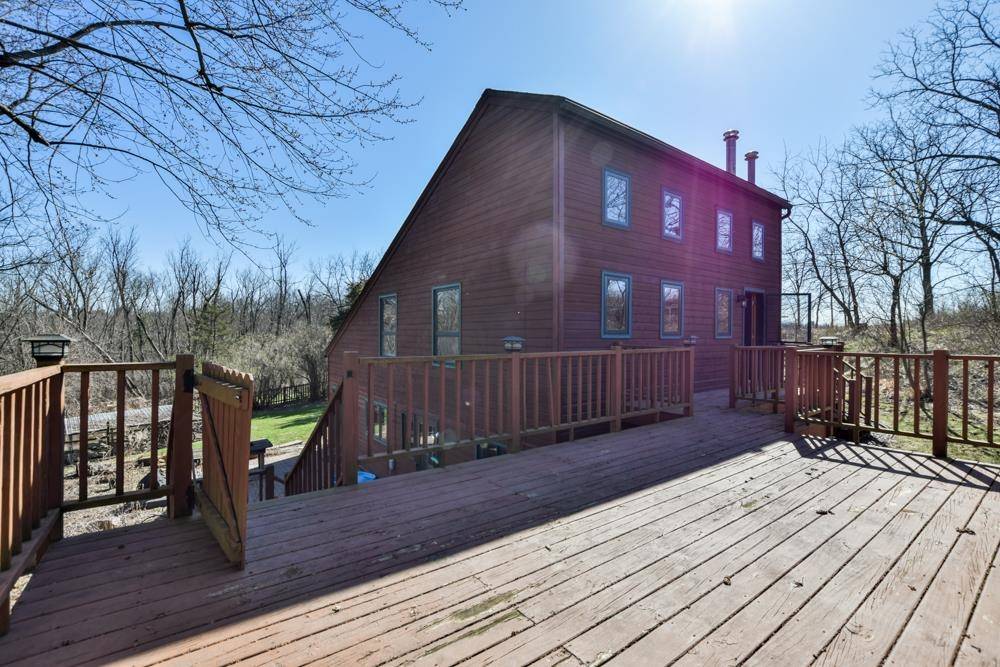 Blue Mounds, WI 53517,5713 Foster Road