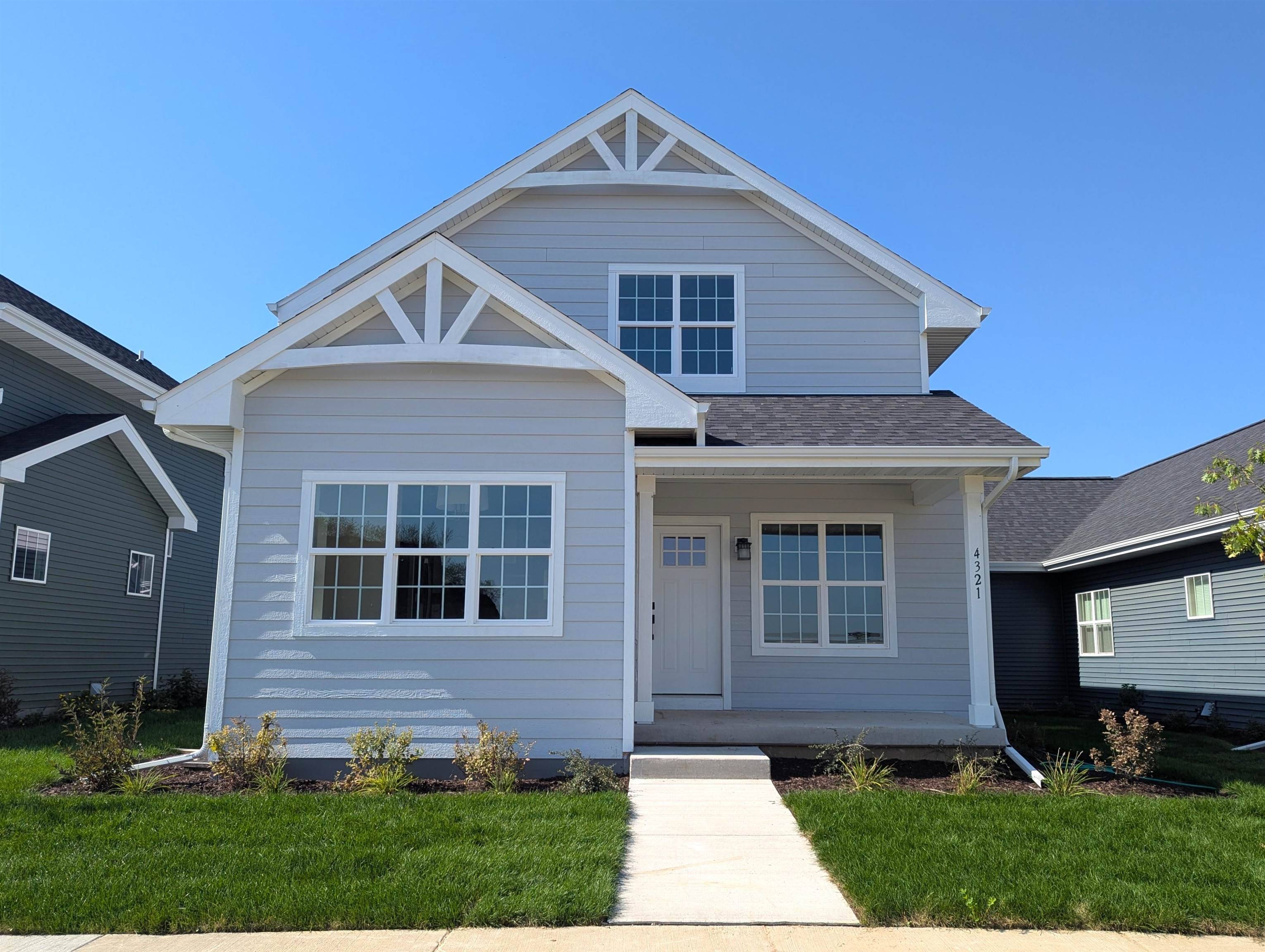 Middleton, WI 53562,4321 Goldeneye Gateway Drive