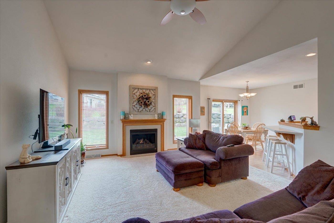Madison, WI 53704,913 Eagle Crest Drive