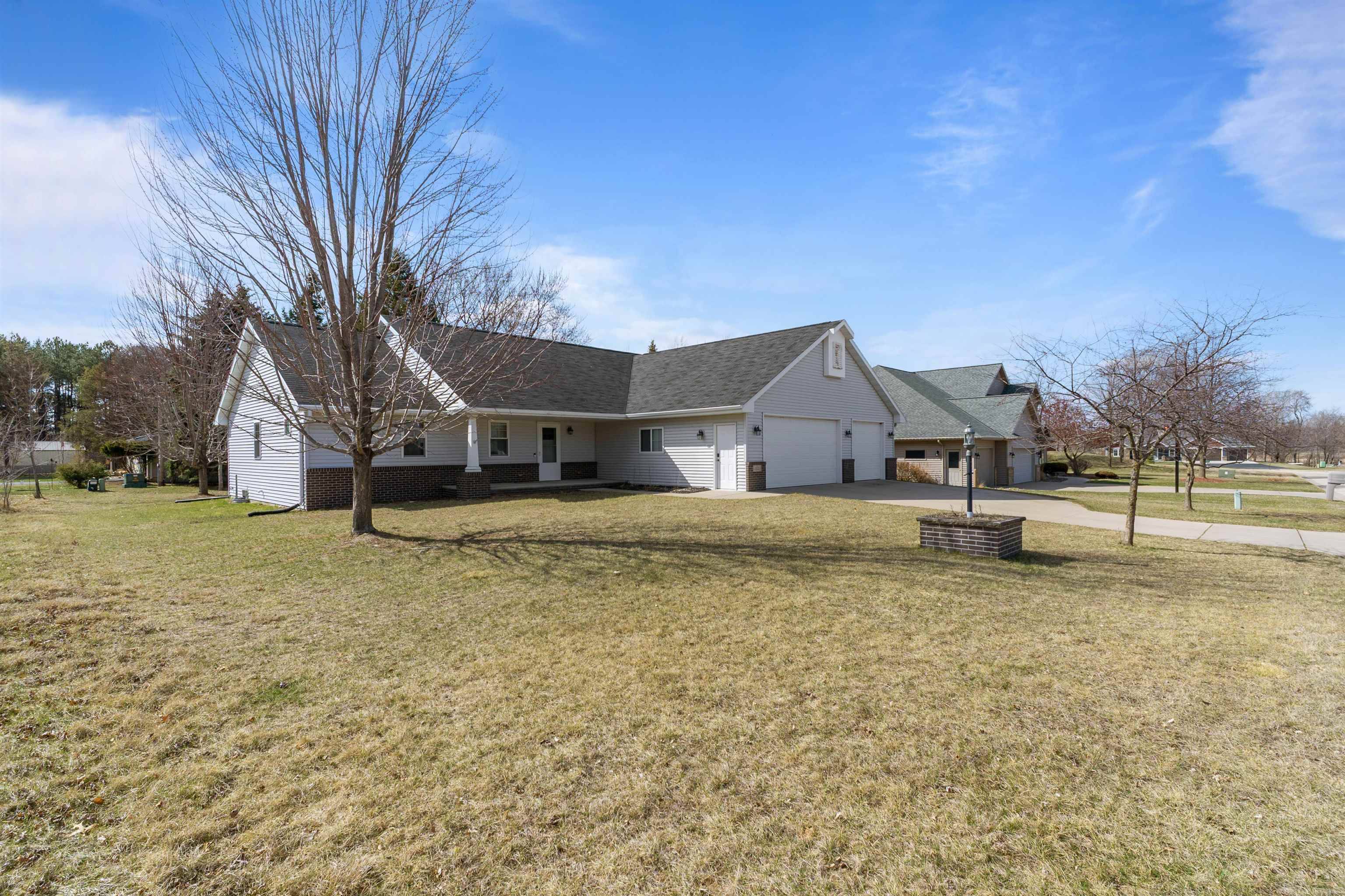 Berlin, WI 54923,621 Voyagers Trail