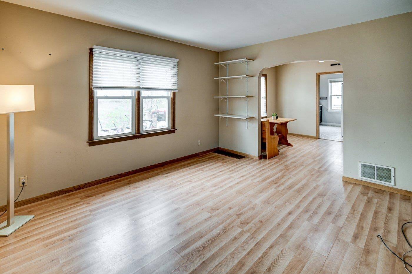Sun Prairie, WI 53590,516 Columbus Street