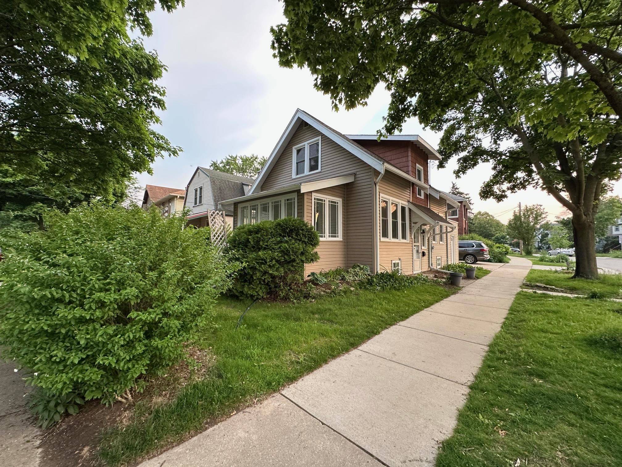 Madison, WI 53704,602 Division Street