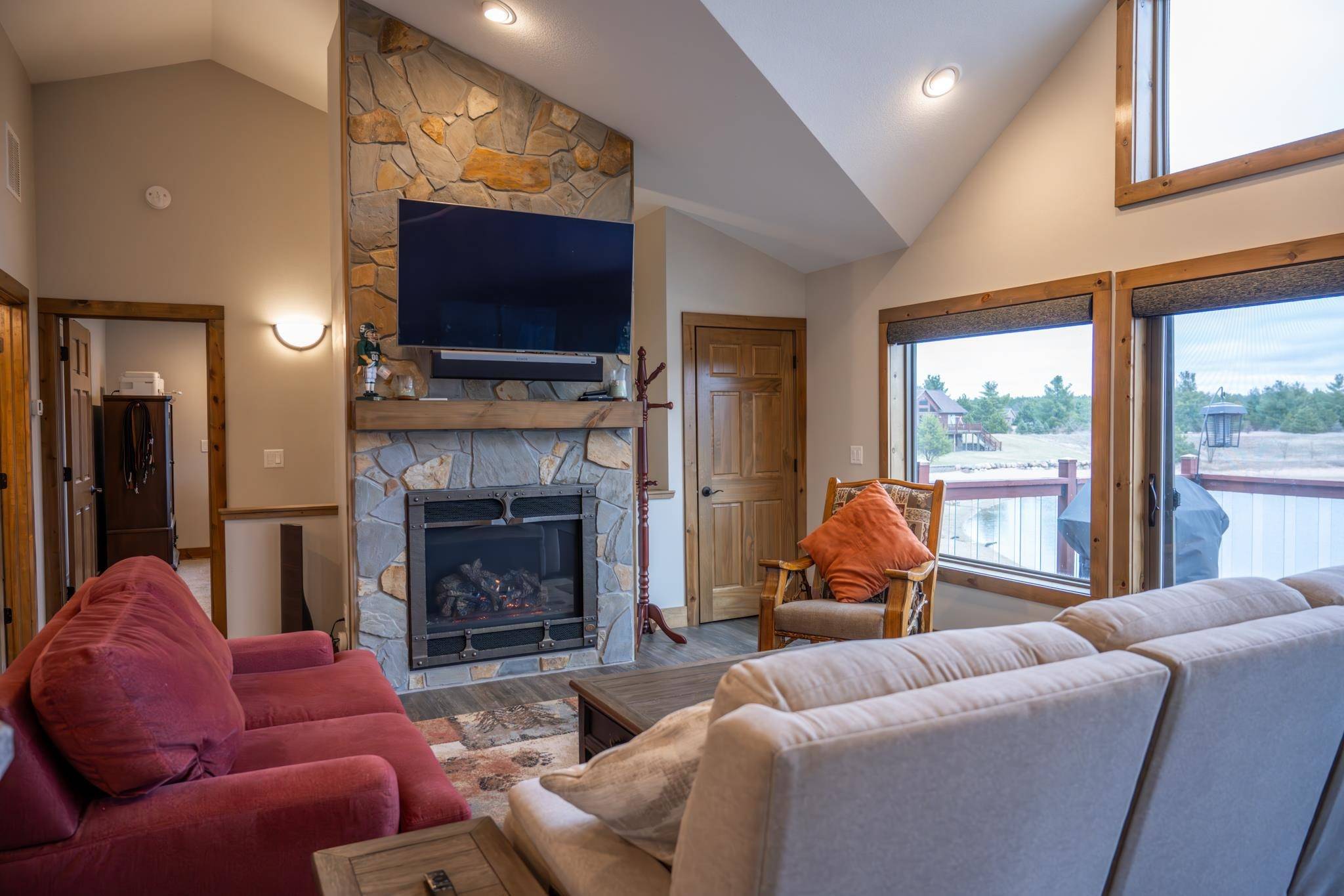 New Lisbon, WI 53950,W5677 N Stone Gate Drive