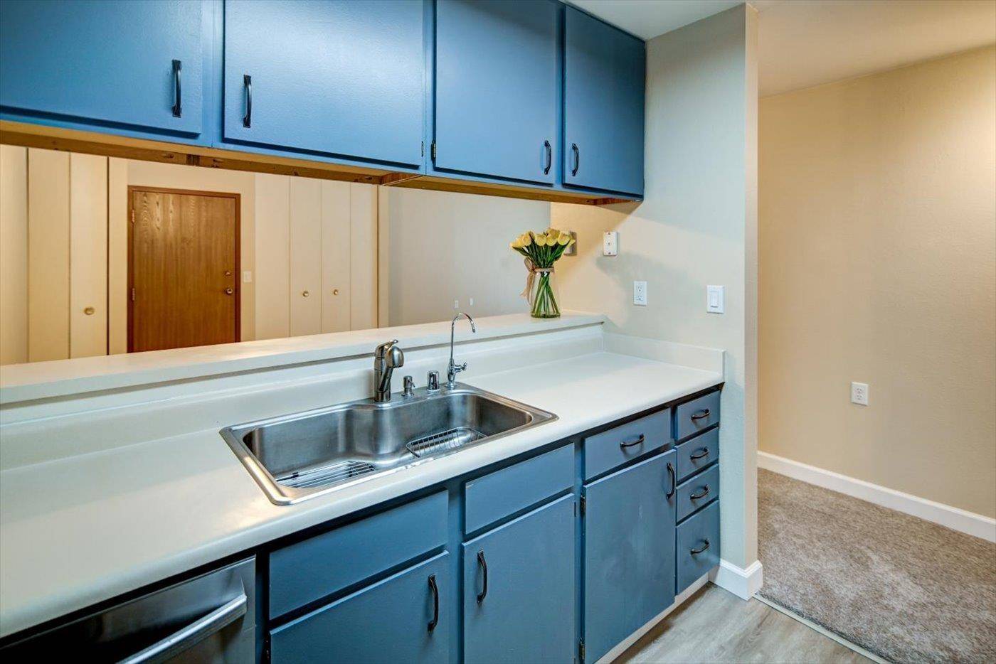 Madison, WI 53705,5325 Brody Drive #204