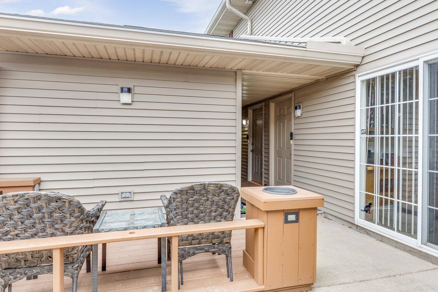 Janesville, WI 53548,1935 Lafayette Street #8
