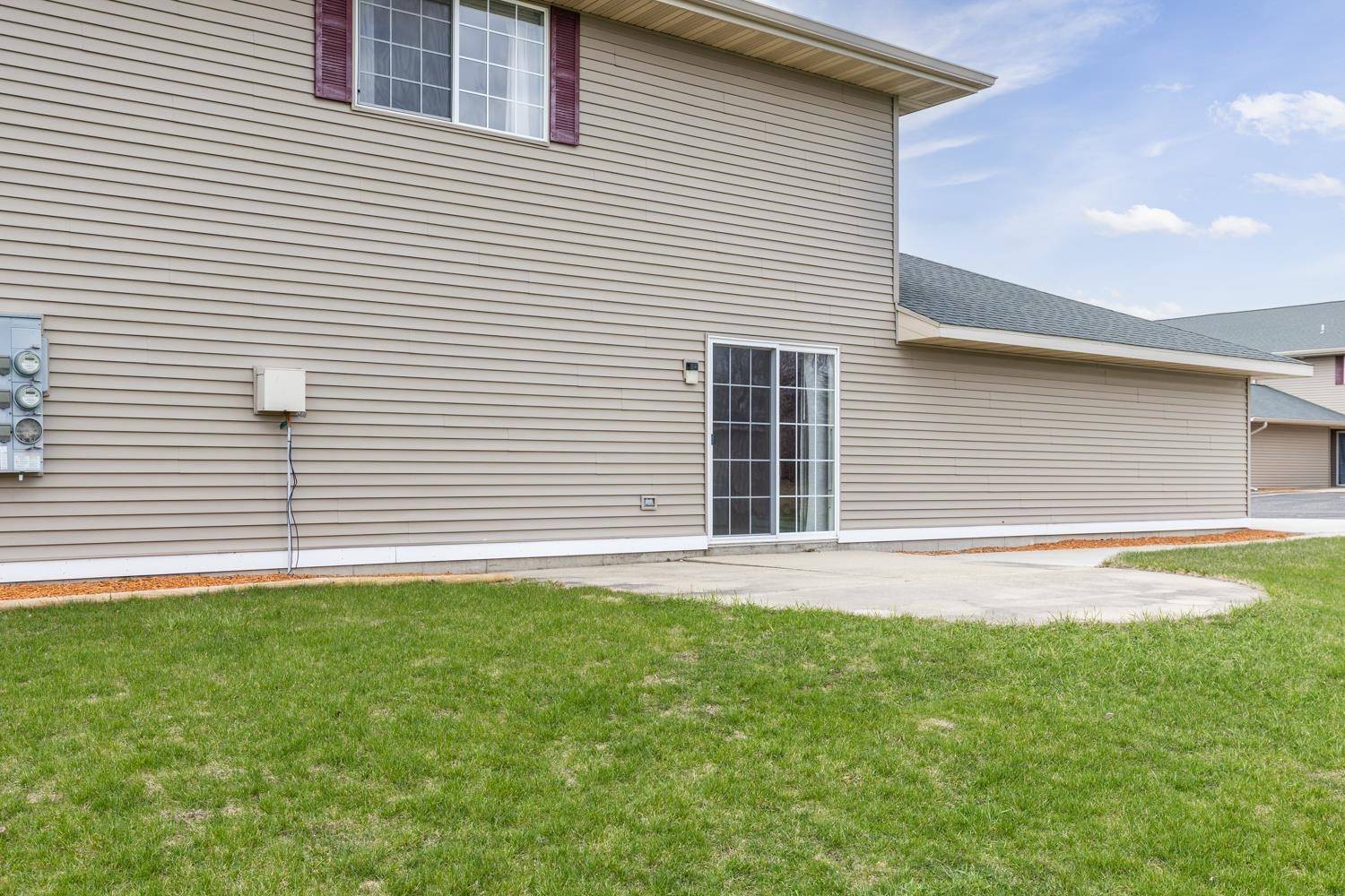 Janesville, WI 53548,1935 Lafayette Street #8