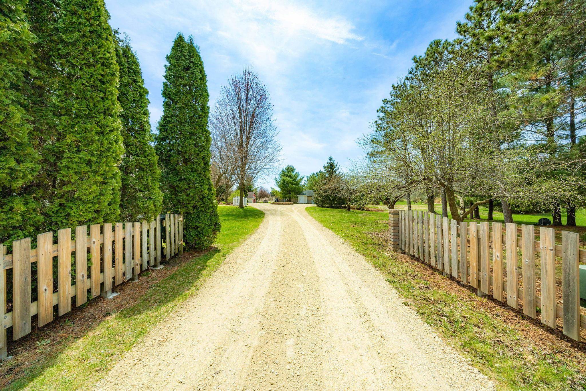 Fort Atkinson, WI 53538-9783,W7031 County Road C