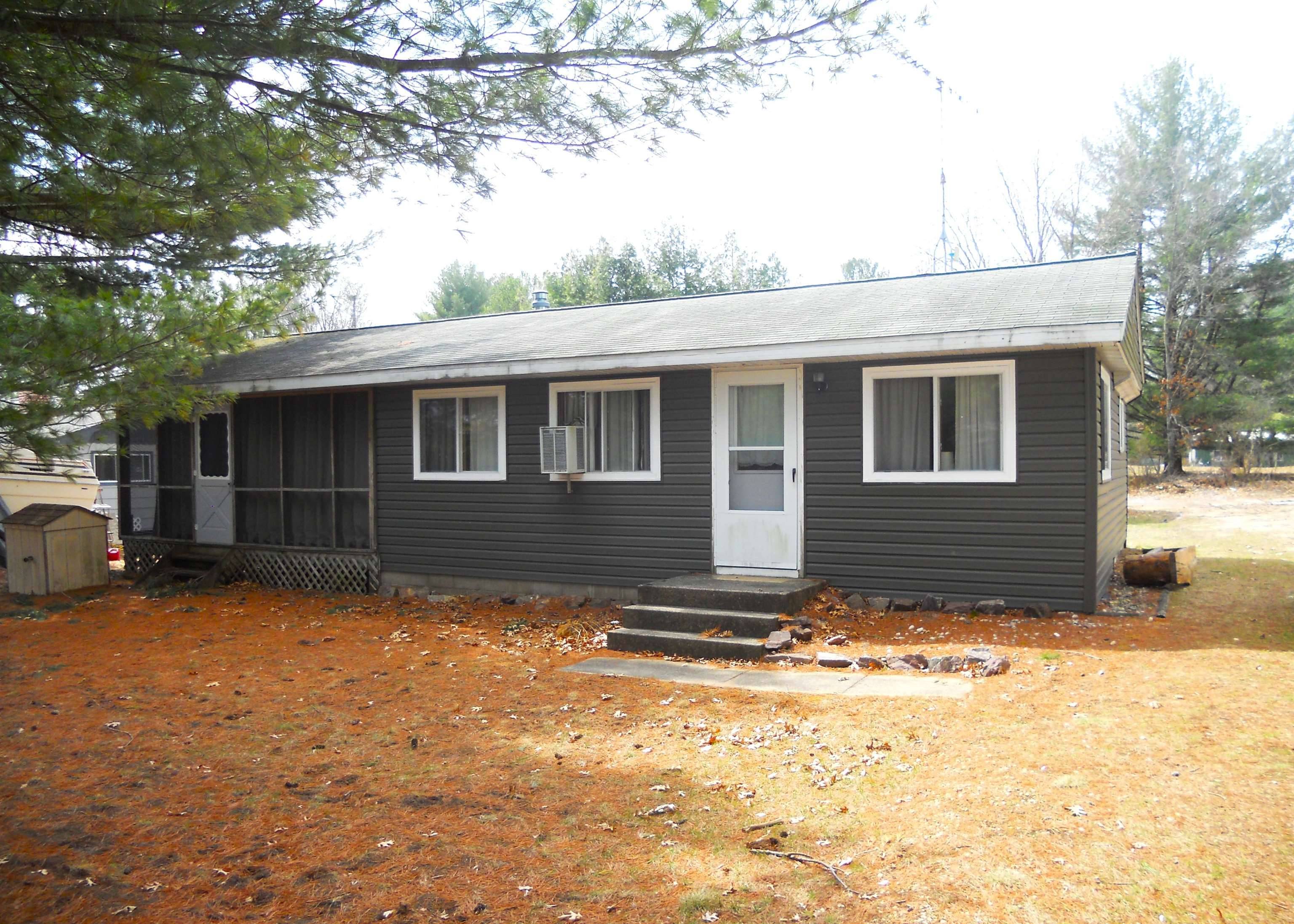 New Lisbon, WI 53950-9637,N8927 Deer Path Road