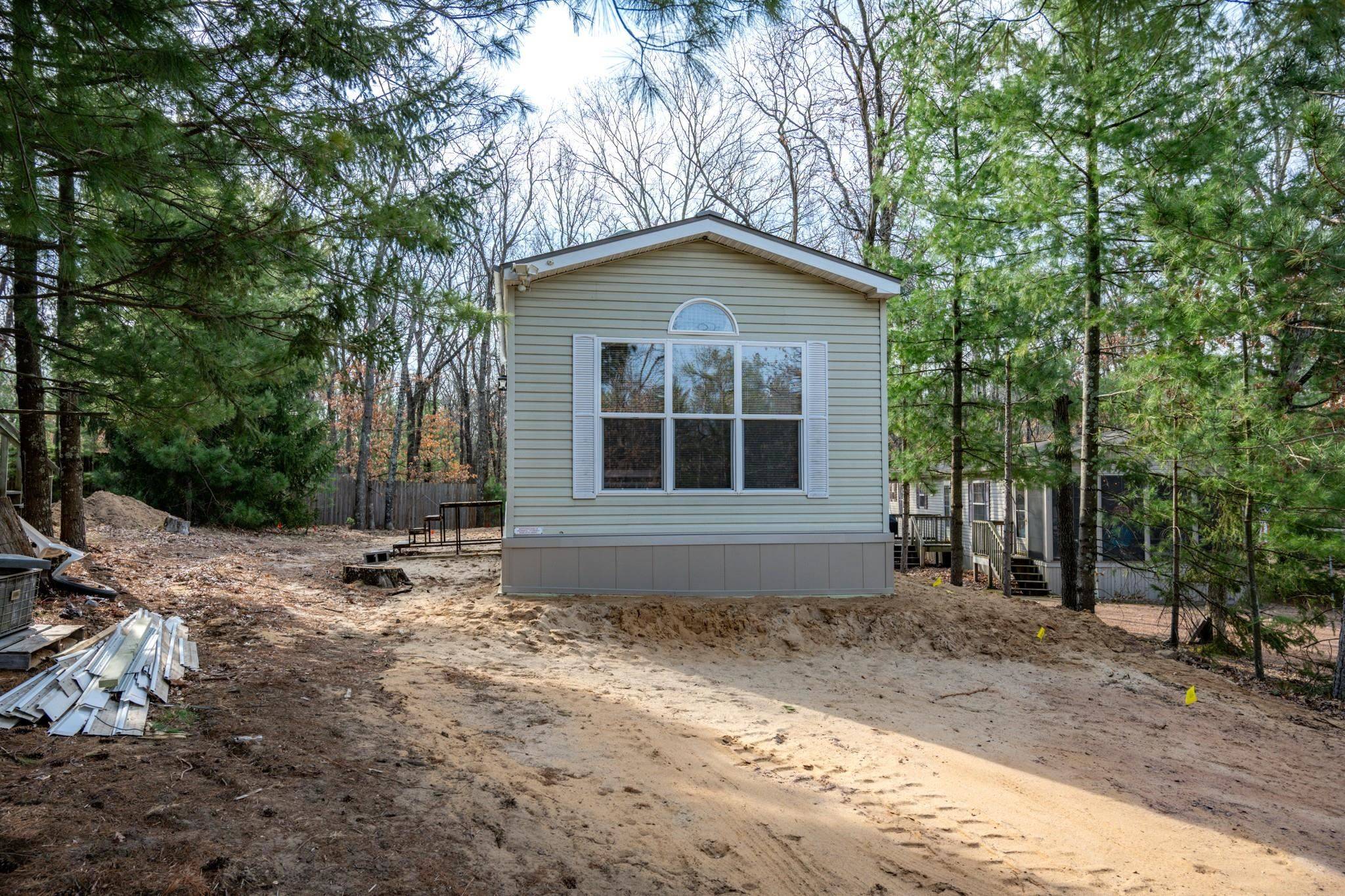 Mauston, WI 53948,9 Raccoon Court